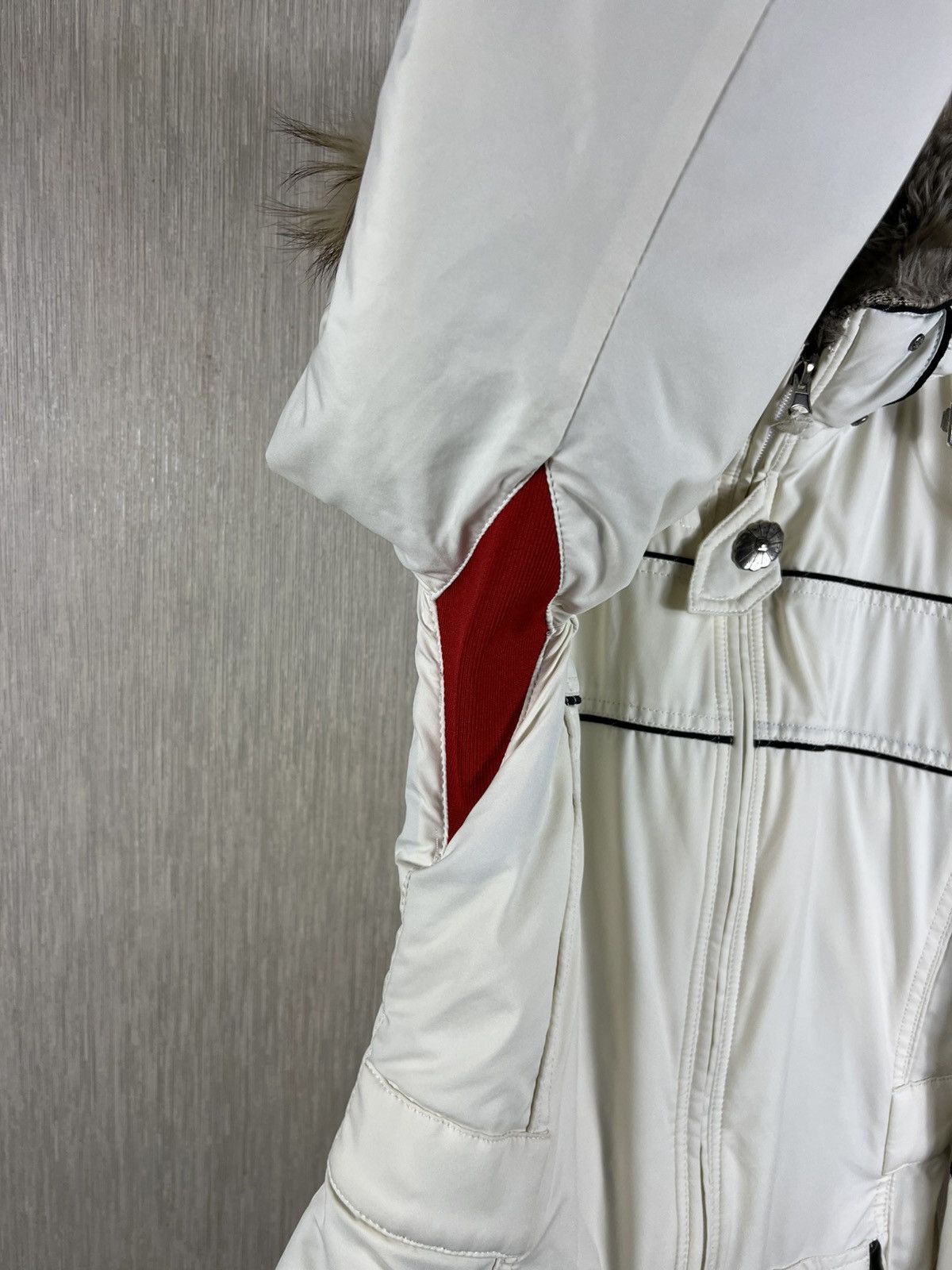 Moncler Vintage Hell is for Heroes y2k real fur ski juicy jacket Size L / US 10 / IT 46 - 10 Thumbnail