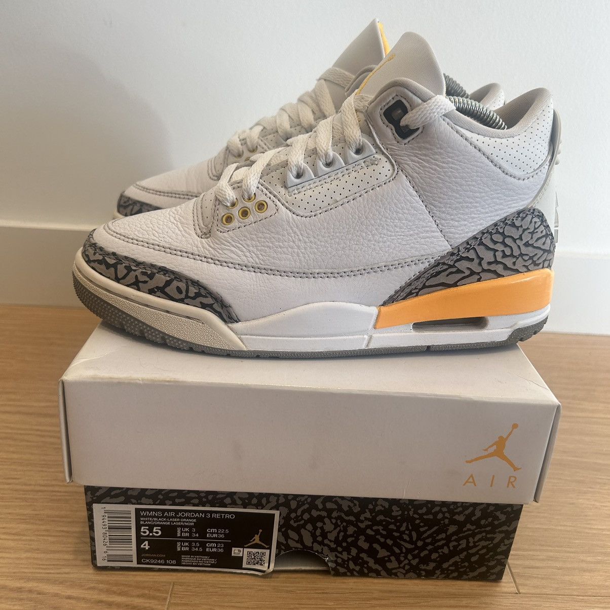 Jordan Brand Jordan 3 Laser Orange Size US 5.5 / IT 35.5 - 2 Thumbnail