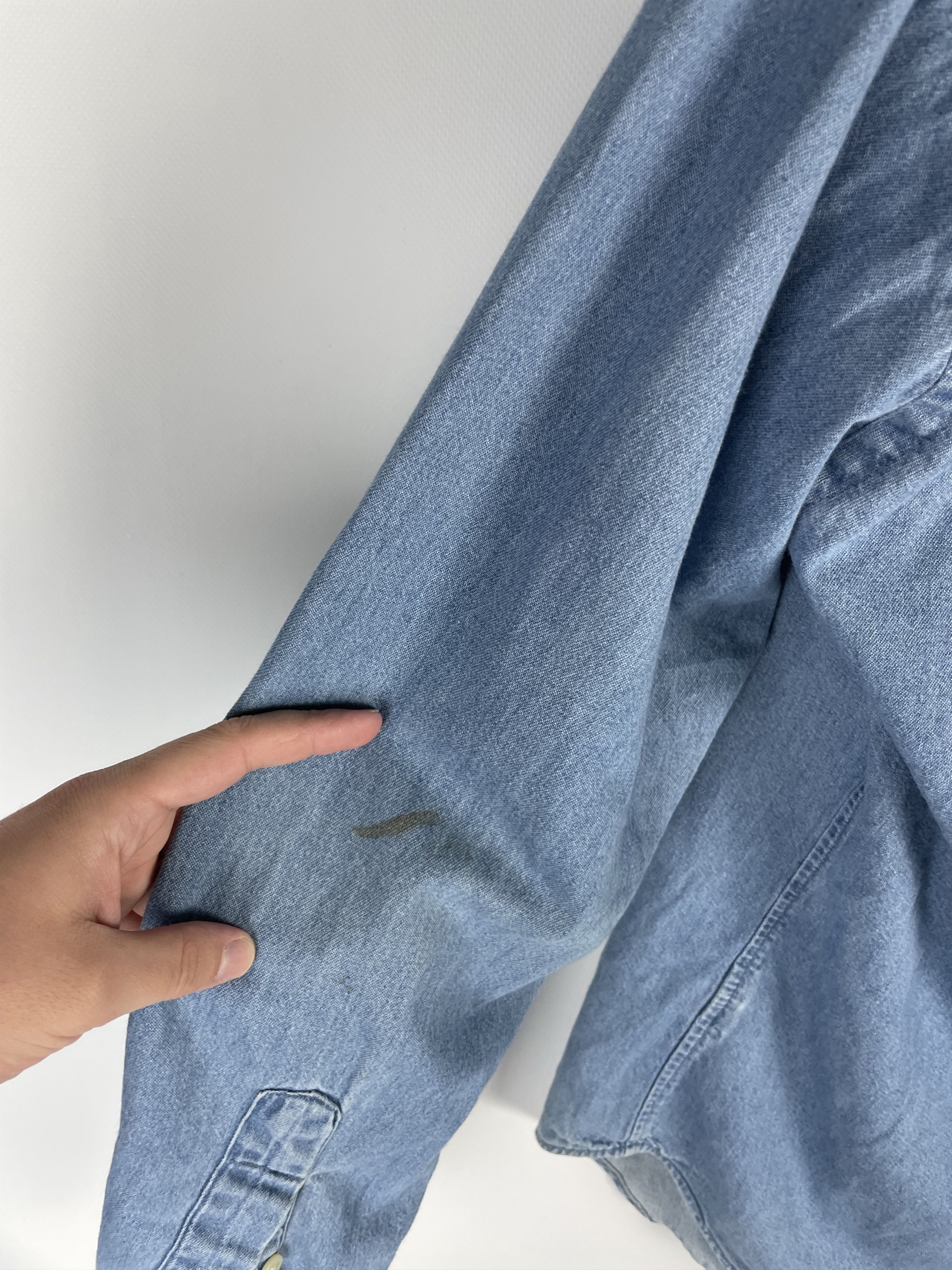 Polo Ralph Lauren Polo Ralph Lauren Vintage Mens Denim Shirt Size US L / EU 52-54 / 3 - 9 Thumbnail