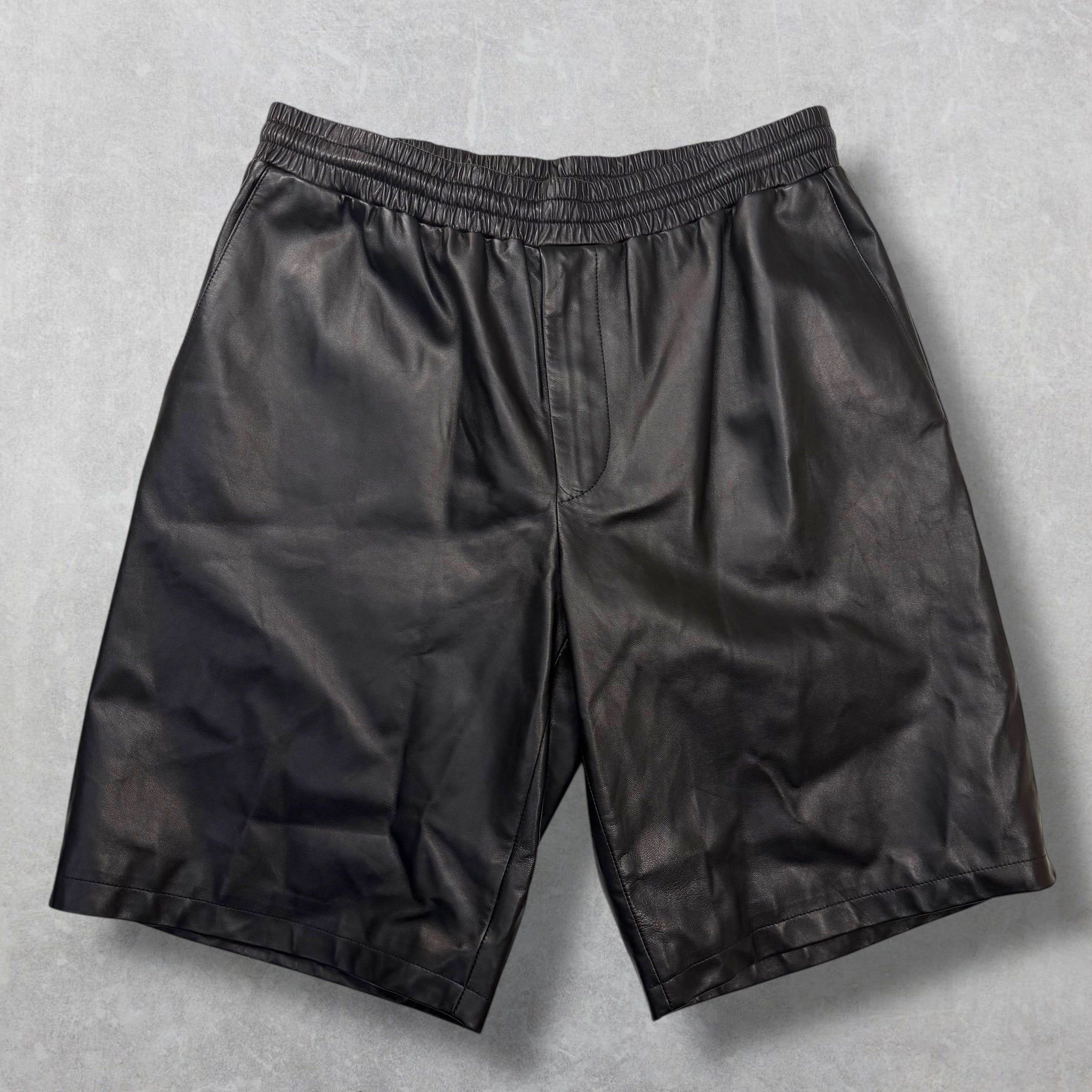 Prada Prada Nappa Leather Bermudas Black Shorts 50 (L) Size US 40 / EU 56 - 2 Thumbnail