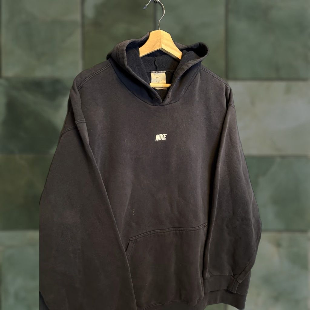 Nike VINTAGE Nike Center Check Swoosh Embroidered Blue Hoodie XL Men Pullover Distressed Size US XL / EU 56 / 4 - 1 Thumbnail