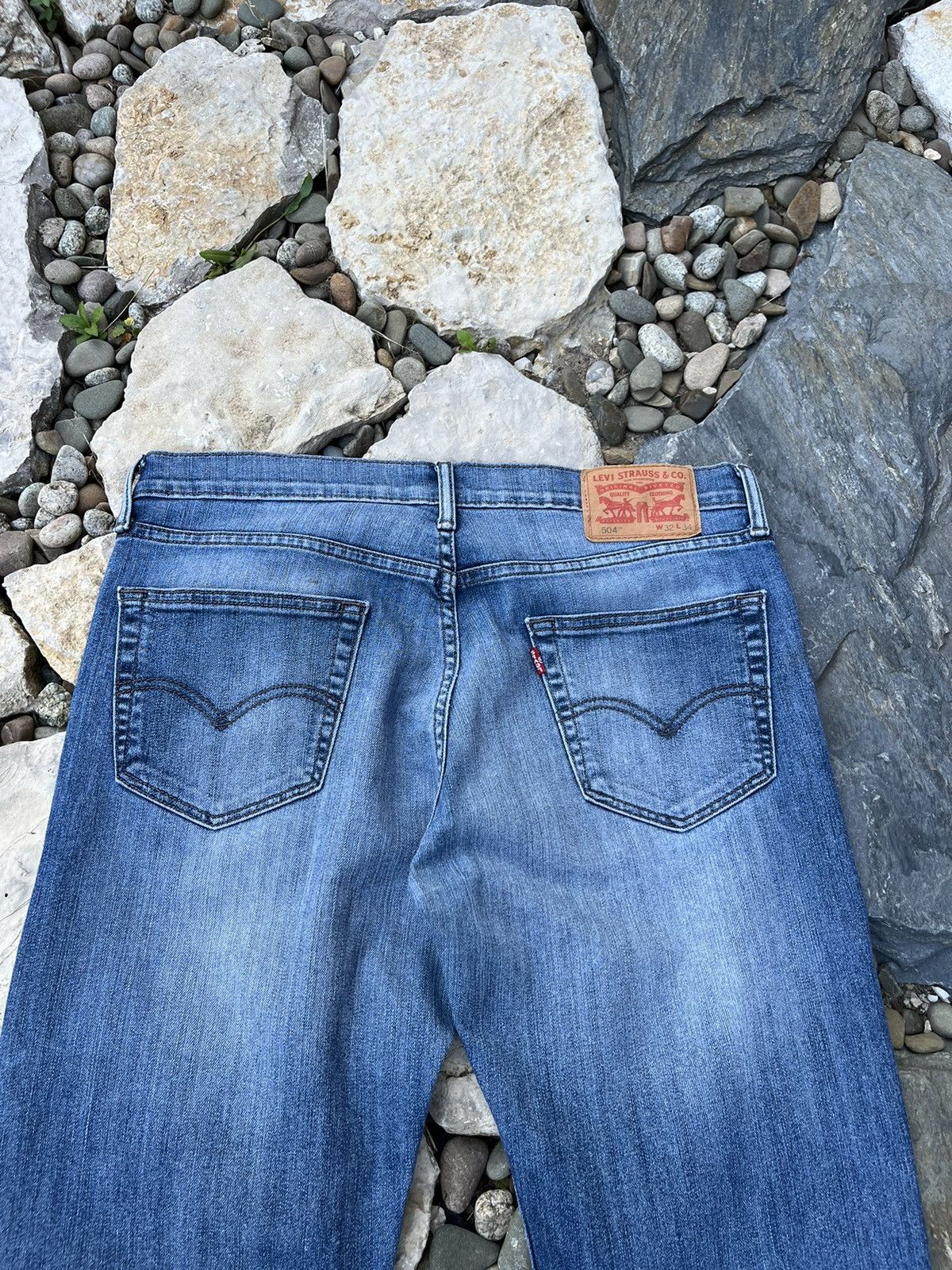 Levi's × Levi's Vintage Clothing × Vintage Vintage Levi’s 504 distressed jeans washed baggy thrashed Size US 32 / EU 48 - 14 Thumbnail