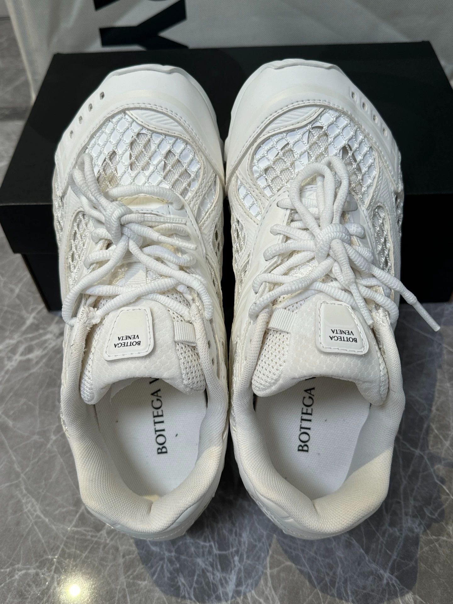 Bottega Veneta Bottega Veneta Runner Sneakers White 37 (Fits 36/37) Size US 6.5 / IT 36.5 - 9 Thumbnail