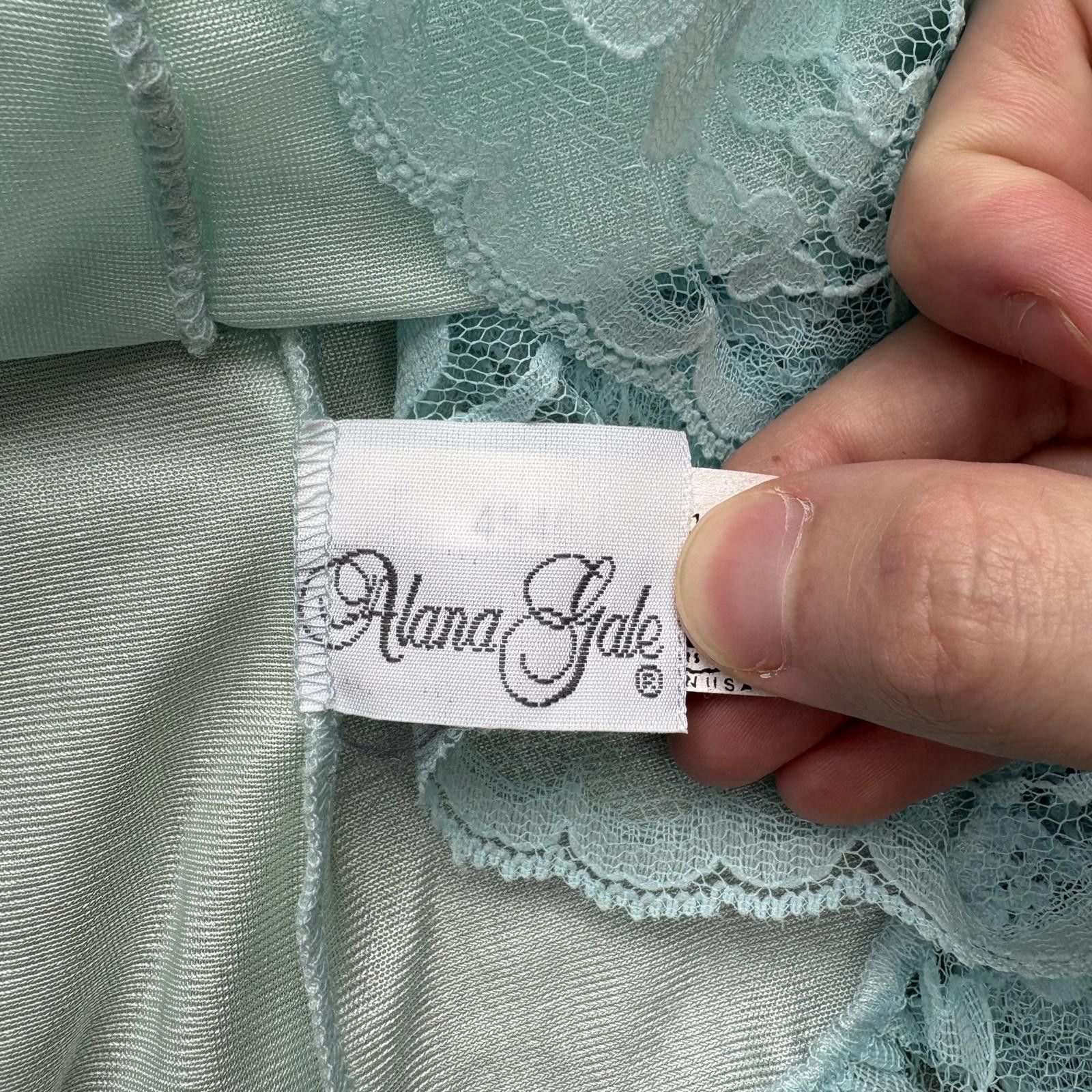 Vintage Vintage 70s Blue Floral Lace Trim Sheer Pearls Lingerie Top Size L / US 10 / IT 46 - 4 Thumbnail