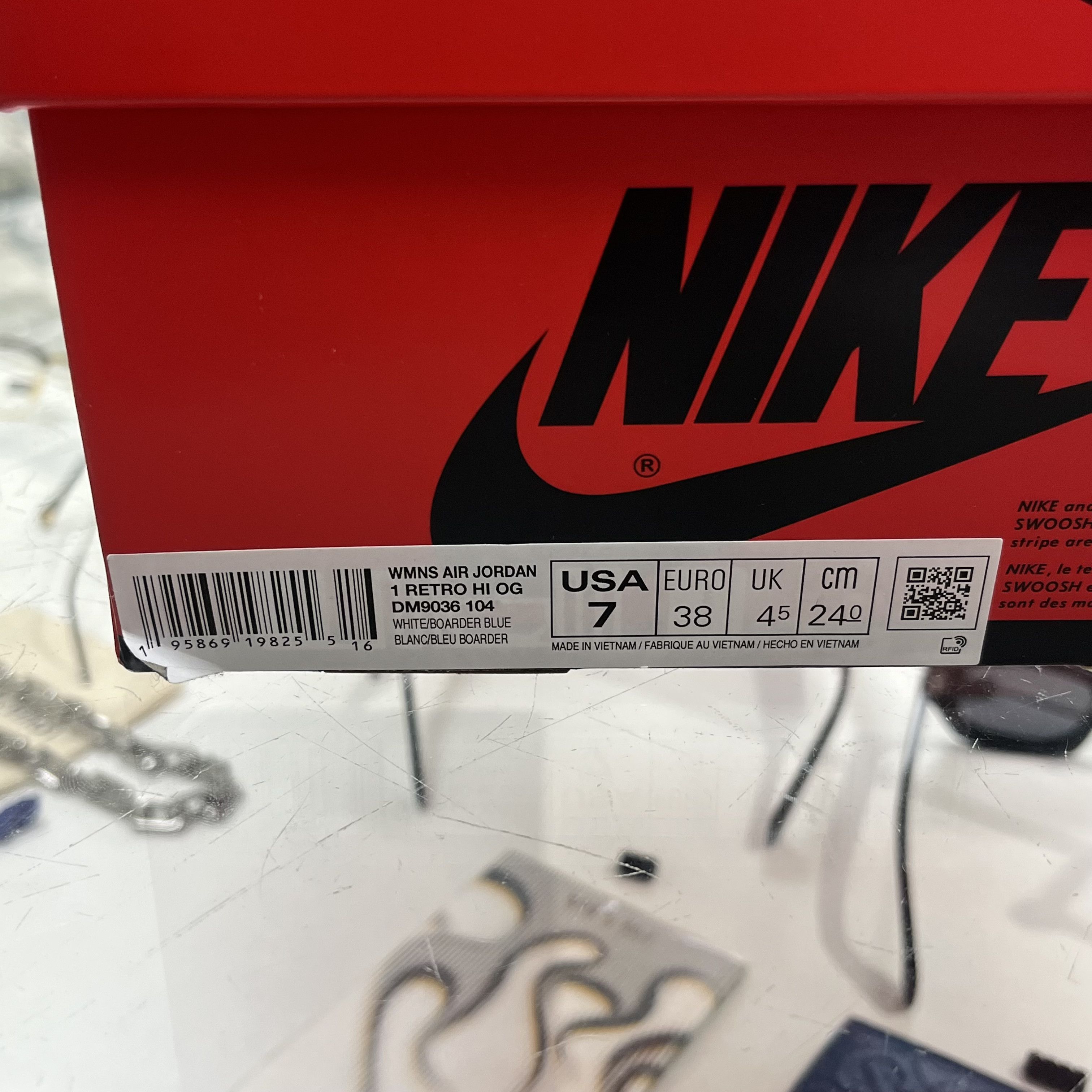 Nike Air Jordan 1 High OG Denim (W) Size US 7 / IT 37 - 10 Thumbnail