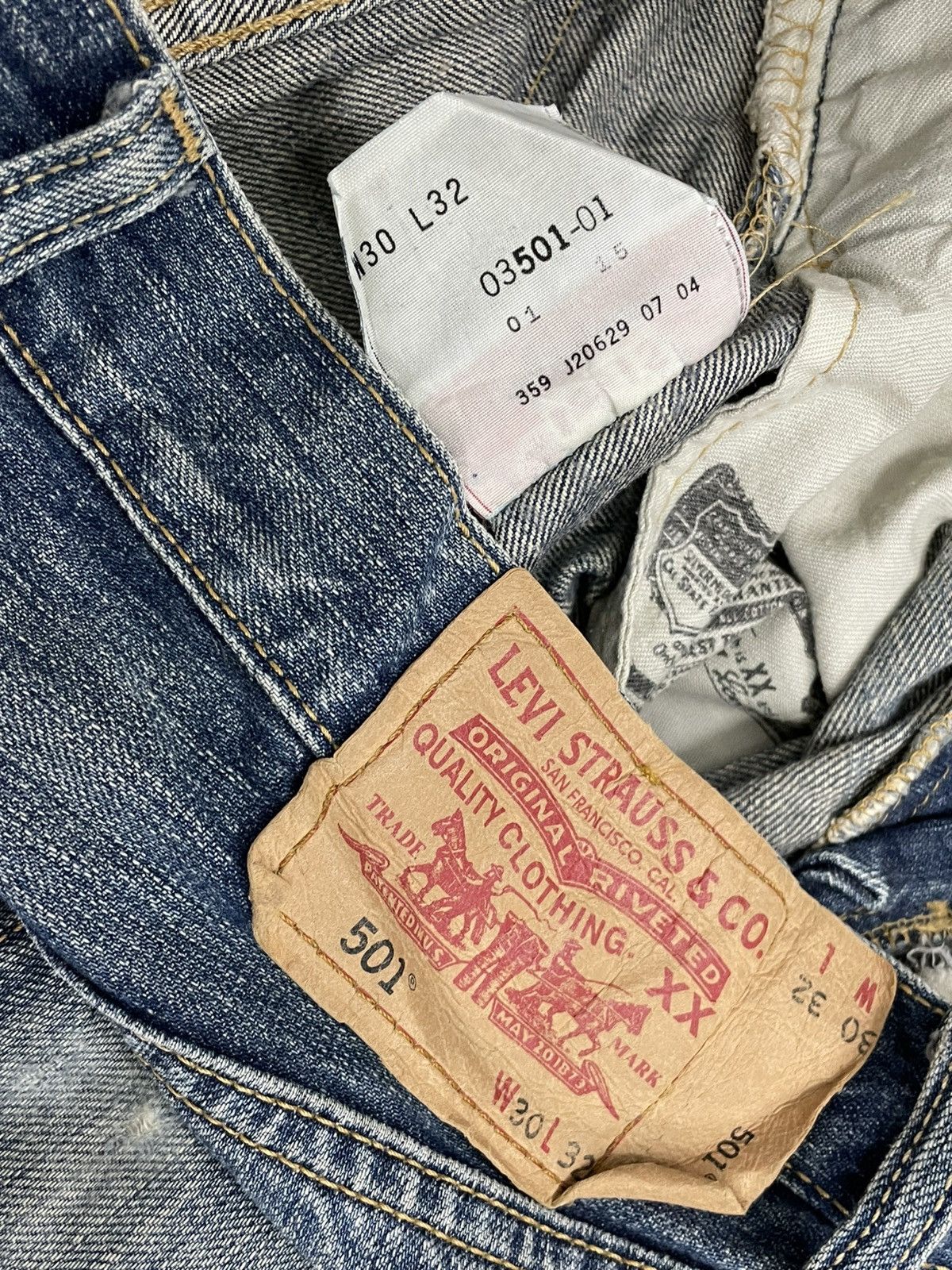 Levi's Vintage Clothing VINTAGE 501 LEVIS USA DESIGNER 90S OG DISTRESSED MUD STYLE Size US 30 / EU 46 - 17 Thumbnail