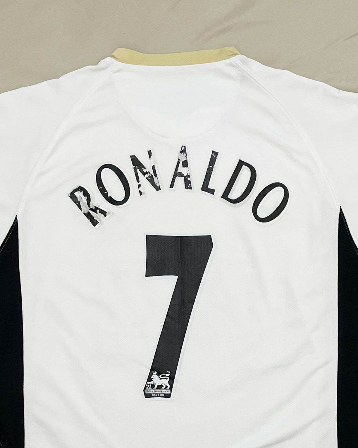 Nike Manchester United Away Kit 2006 2007 2008 Size US M / EU 48-50 / 2 - 4 Thumbnail