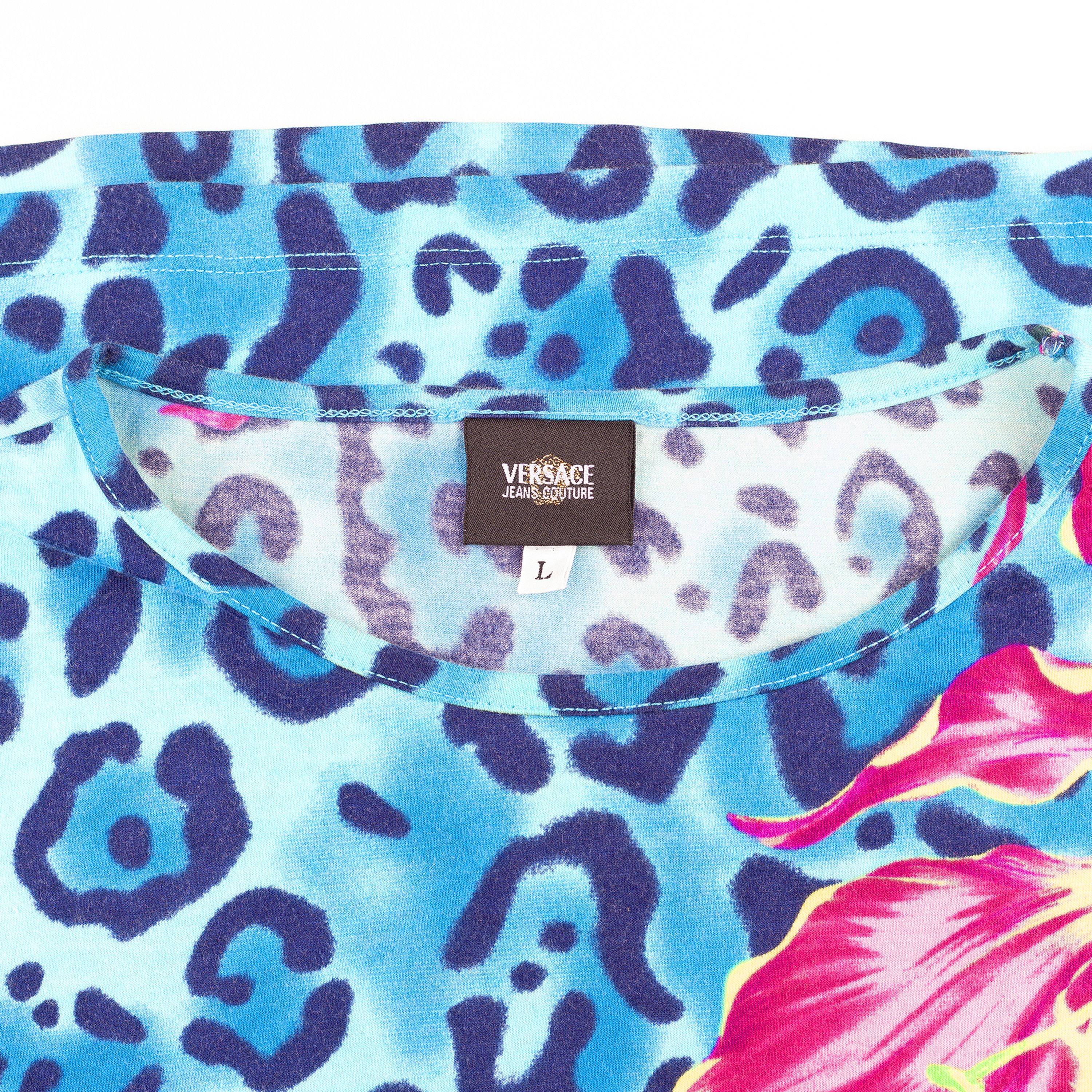 Versace × Versace Jeans Couture Versace Jeans Couture Blue Cheetah Vintage T-Shirt (L) Size L / US 10 / IT 46 - 6 Thumbnail