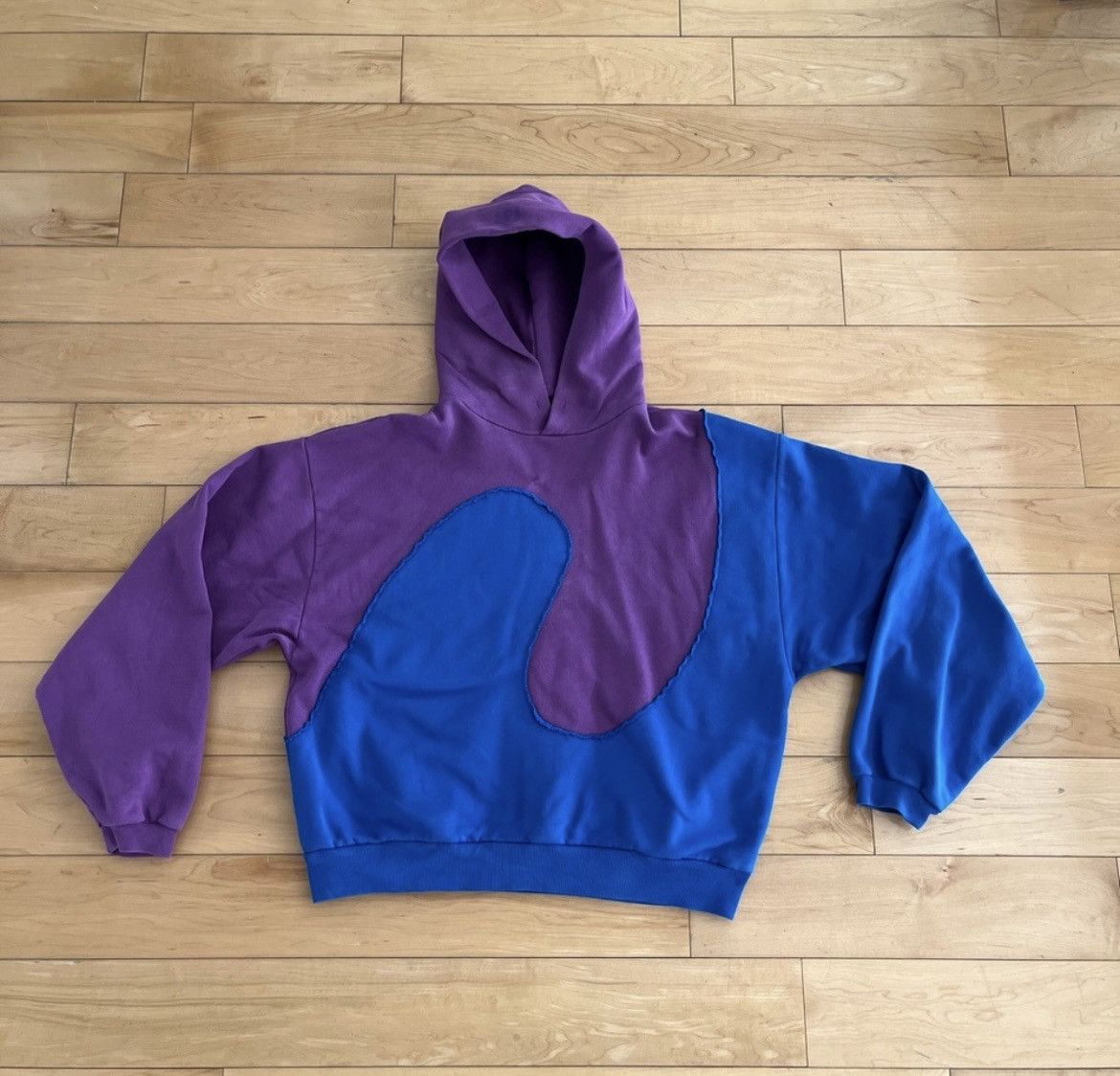 ERL SWIRL HOODIE hot