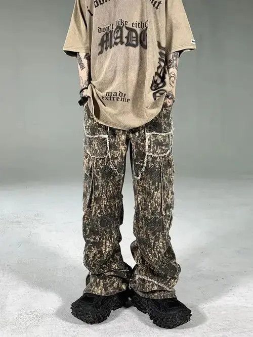 Designer × Vintage Cargo pants Frayed Camouflage Y2k Baggy jeans Size US 32 / EU 48 - 2 Thumbnail