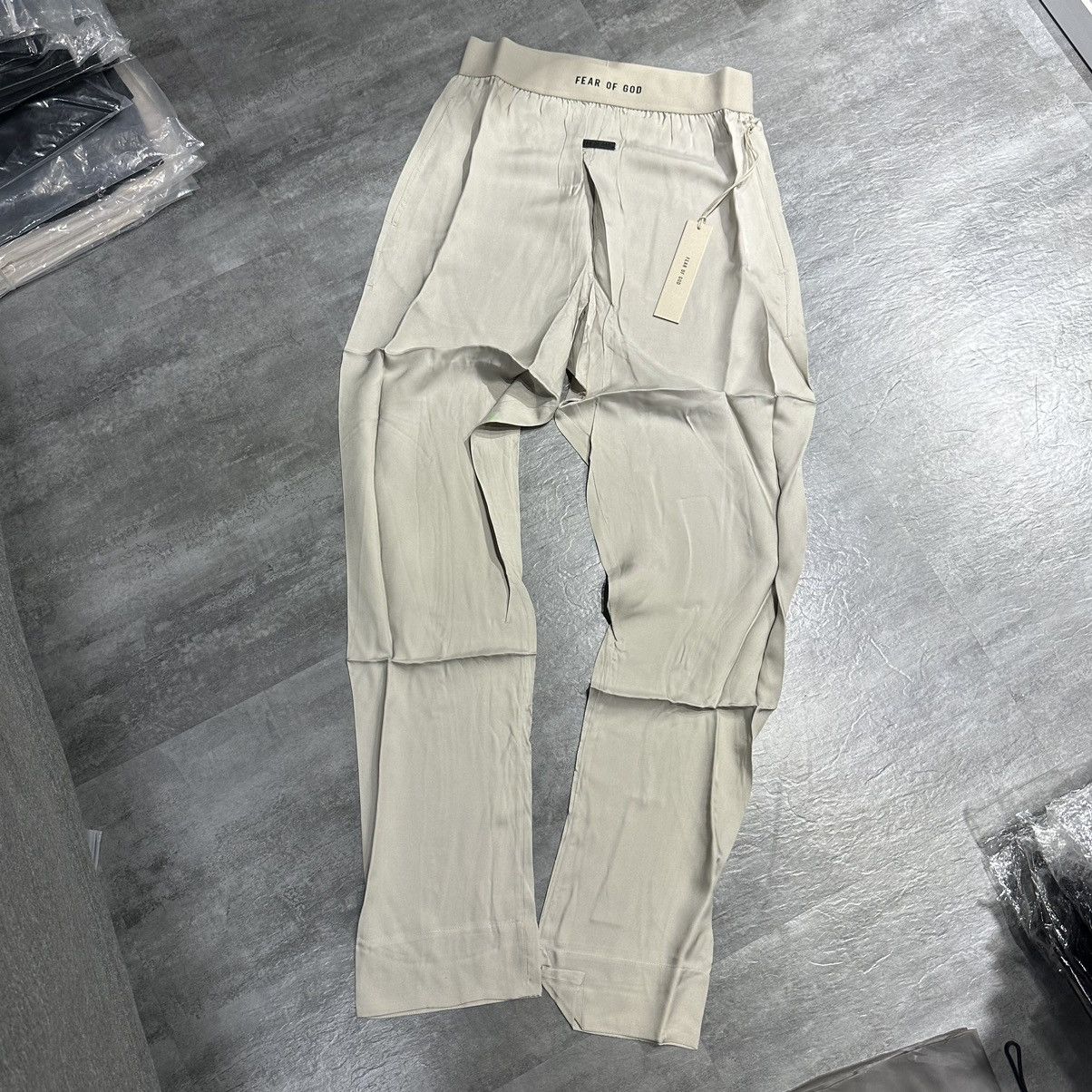 Fear of God Fear of God Luxury Loungewear Silk Lounge Pants - Cement Size US 32 / EU 48 - 1 Thumbnail