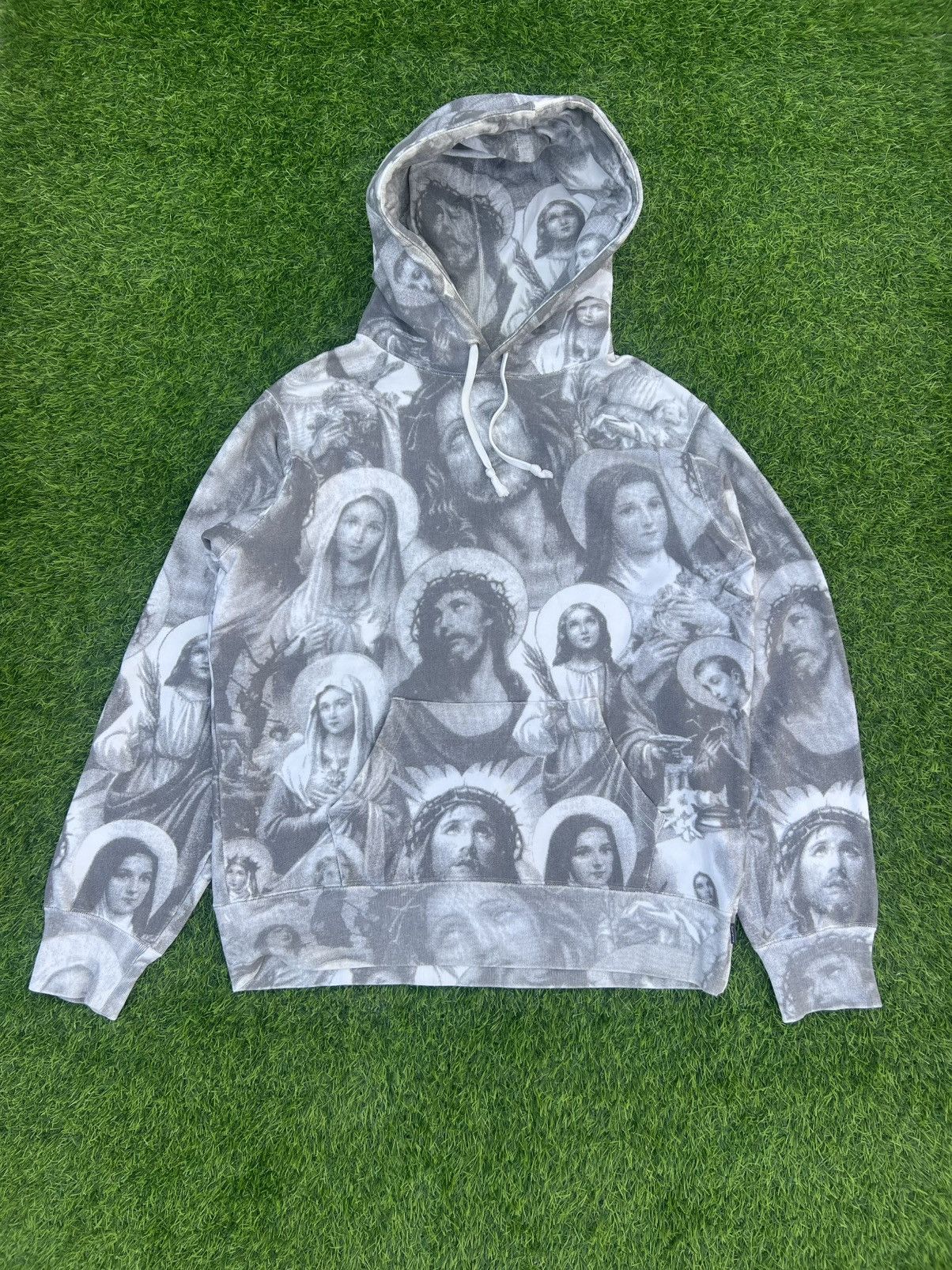 Supreme Supreme Jesus and Mary Hooded Sweatshirt (Fall/Winter 2018) Size US M / EU 48-50 / 2 - 3 Thumbnail
