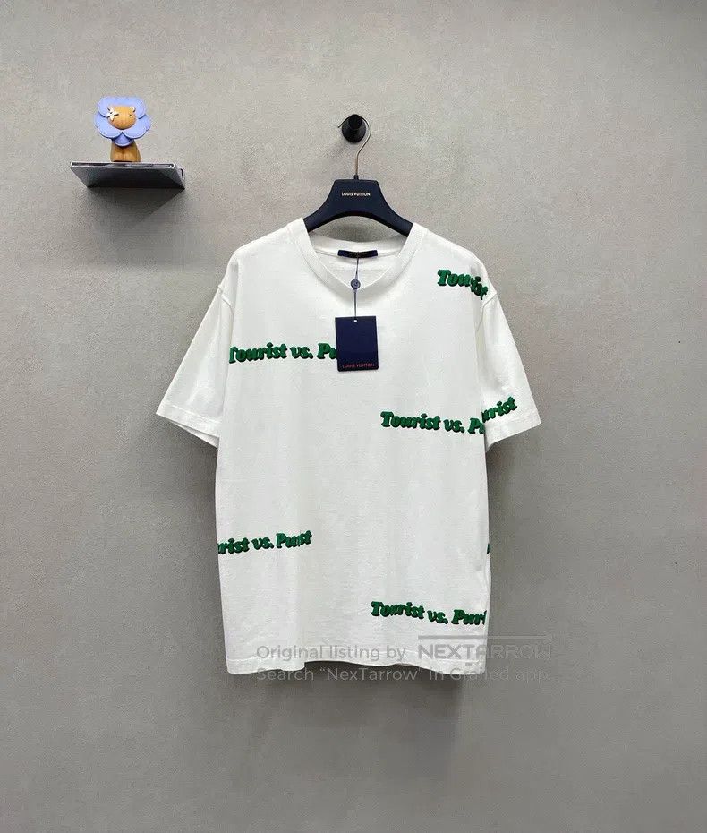Louis Vuitton Louis Vuitton Letter printed white short sleeve Size US L / EU 52-54 / 3 - 1 Thumbnail