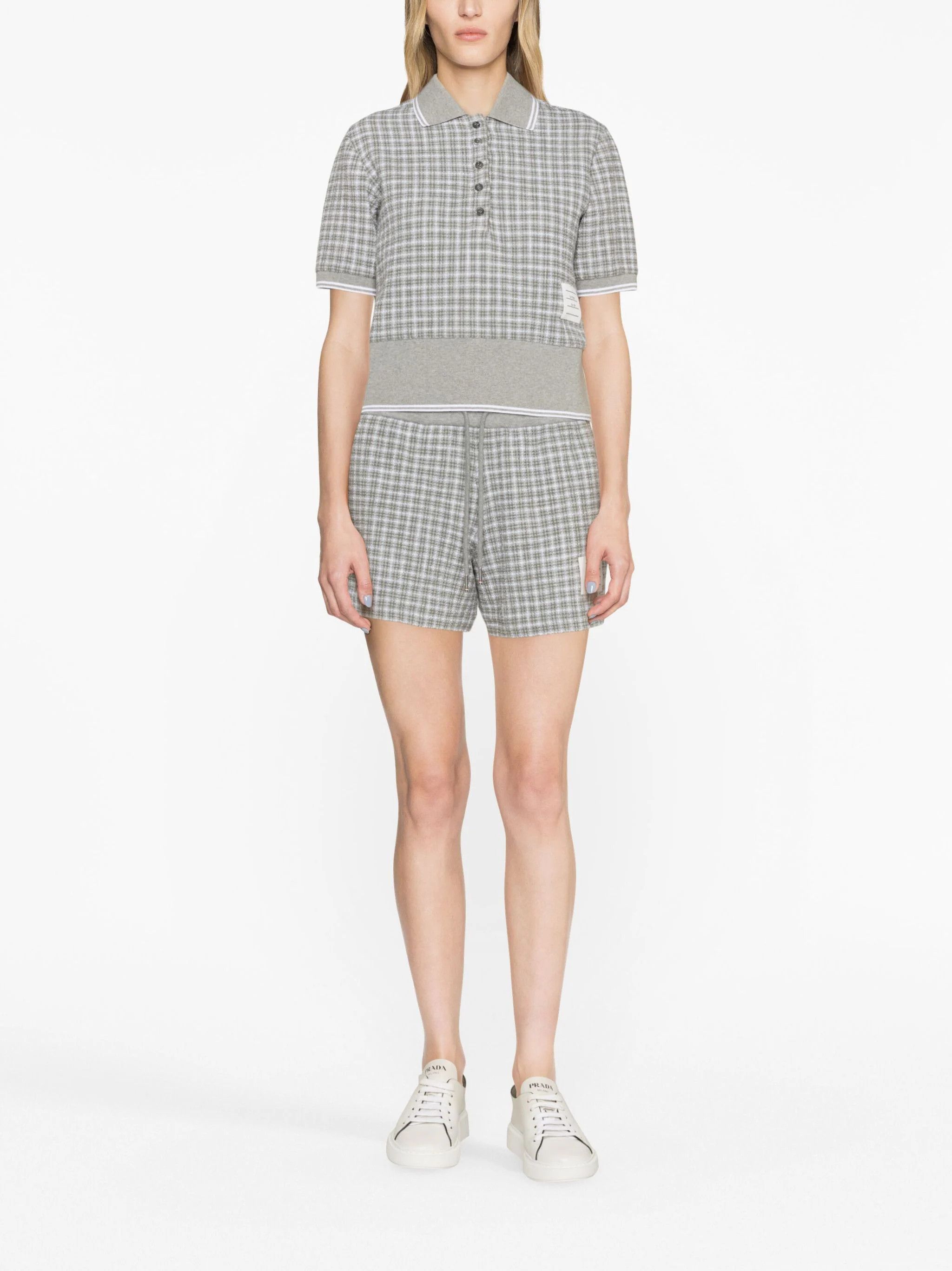 Thom Browne o1s22i1n0924 Check Tweed Sweatshorts in Grey Size 28" / US 6 / IT 42 - 2 Thumbnail
