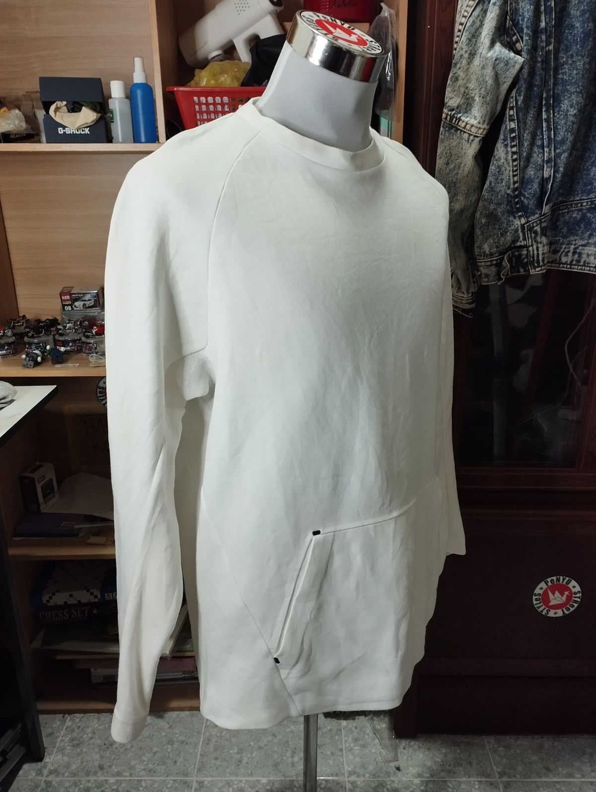 Nike × Vintage White Nike Sweatshirt L Size US L / EU 52-54 / 3 - 2 Thumbnail