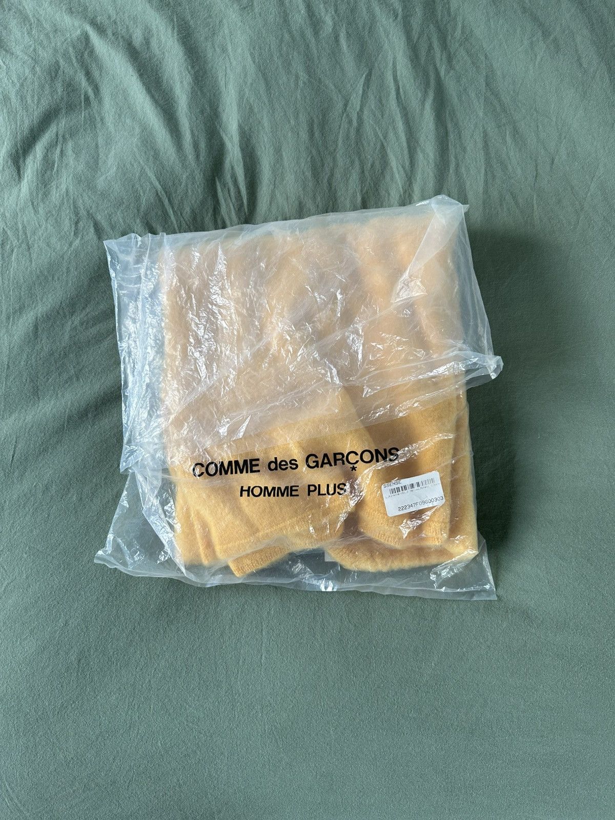 Comme des Garcons × Comme des Garcons Homme Plus Comme des Garcons Homme Plus CDGHP Yellow Sweater Mohair Size US L / EU 52-54 / 3 - 5 Thumbnail