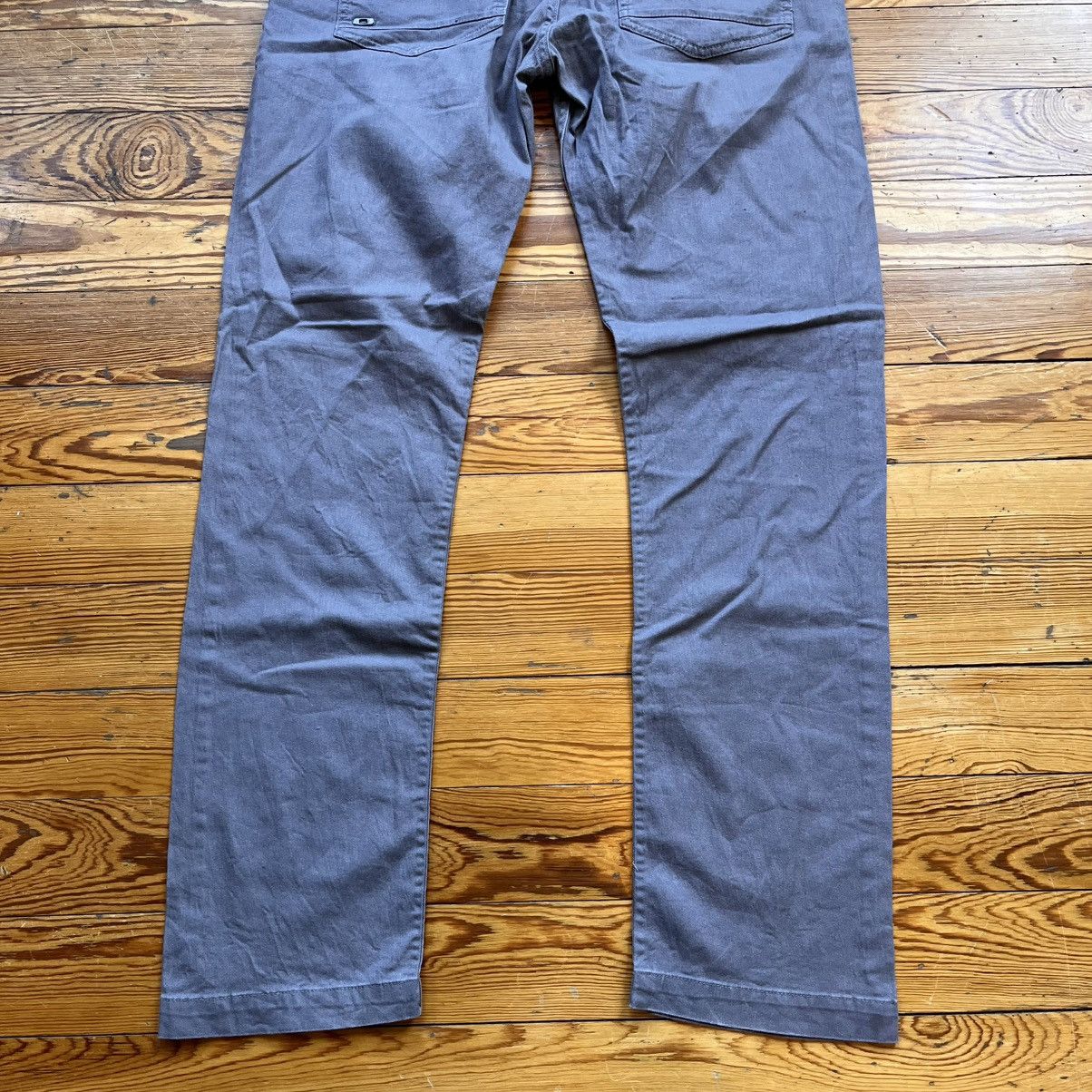Oakley Vintage Oakley Software Tech Gray size 33 Pants 90s Y2K rare Size US 33 - 7 Thumbnail
