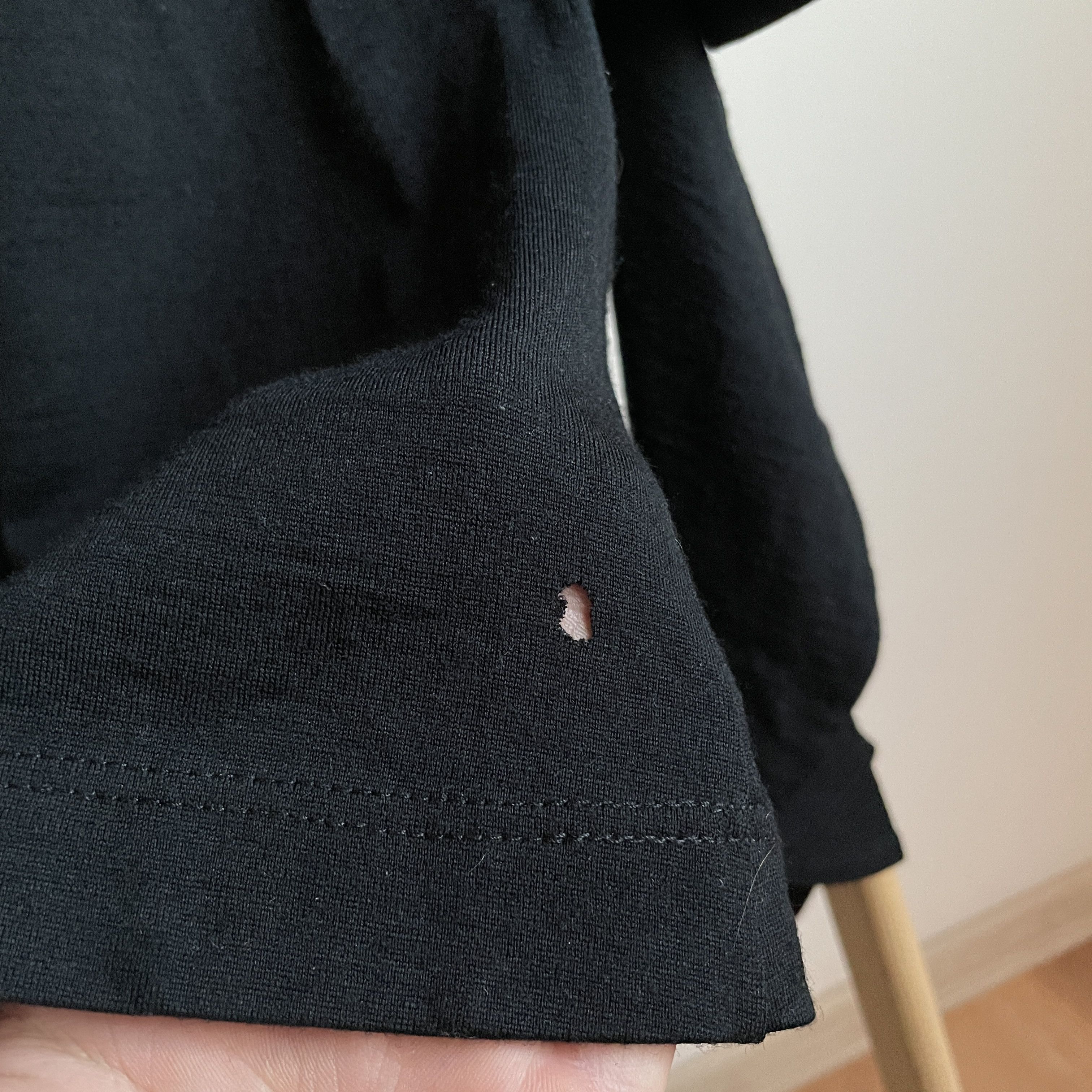 Comme des Garcons Comme des Garcons 2010 Pillow Padded Curved Sleeves Sweater Size S / US 4 / IT 40 - 12 Thumbnail