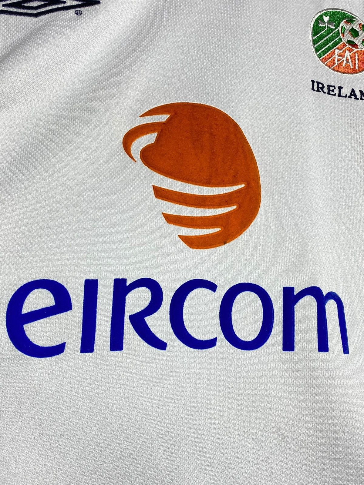 Umbro #2 O’Shea Ireland National Team 2002 Away Football Shirt Size US XL / EU 56 / 4 - 8 Thumbnail