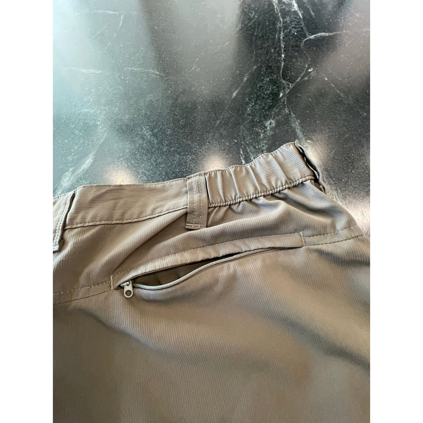 Wrangler Wrangler Men's Hybrid brown shorts 44 Size US 44 / EU 60 - 10 Thumbnail
