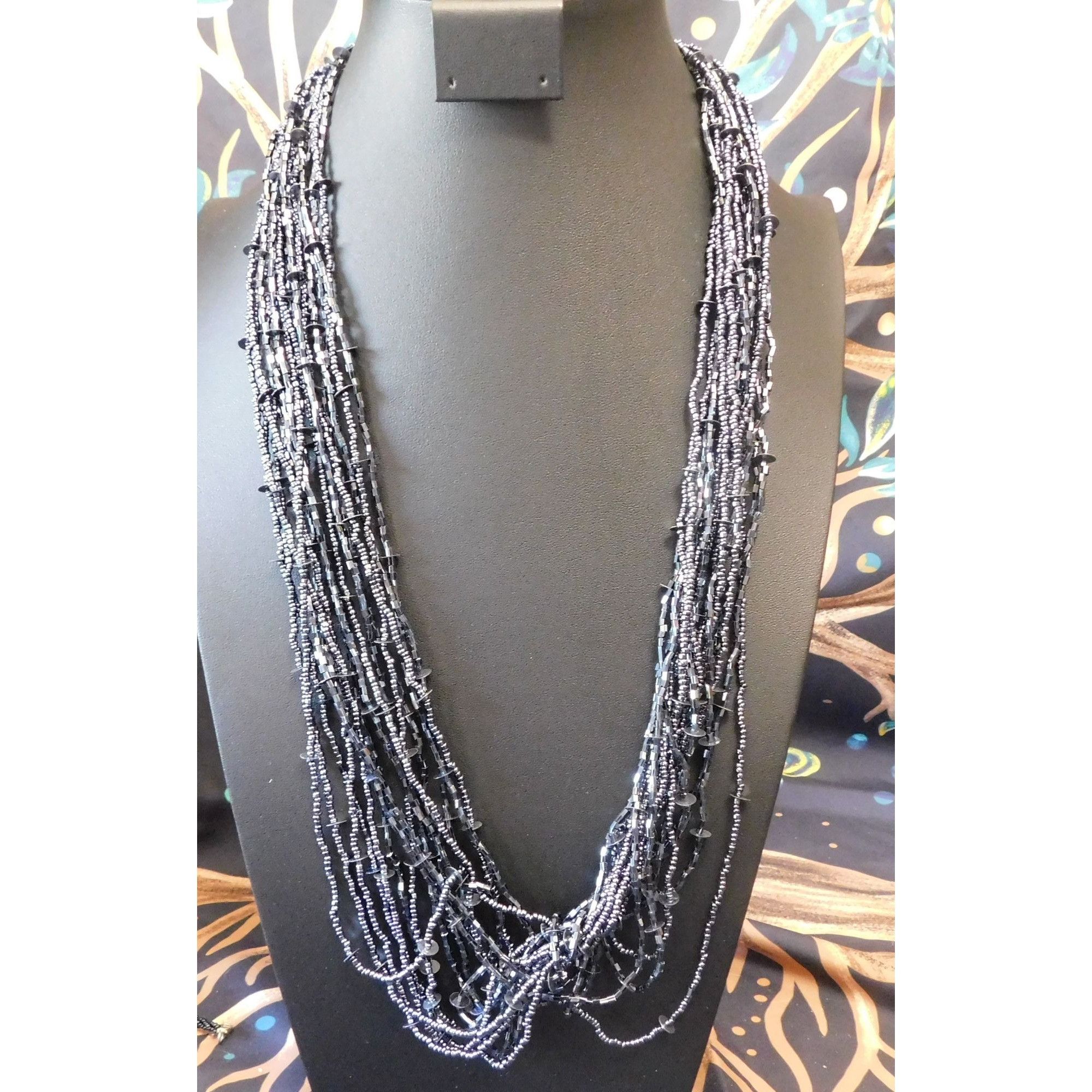 Other Shimmery Black Multilayer Glass Beaded Necklace Size ONE SIZE - 2 Thumbnail