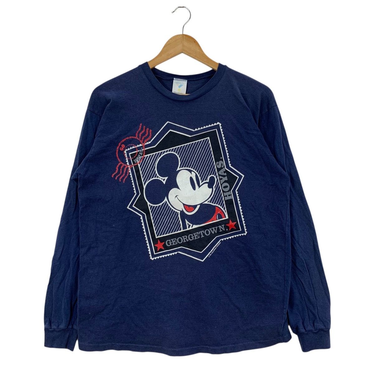 Mickey Mouse Vintage 90s MICKEY MOUSE Walt Disney Georgetown Hoyas Tshirt Size US L / EU 52-54 / 3 - 1 Thumbnail