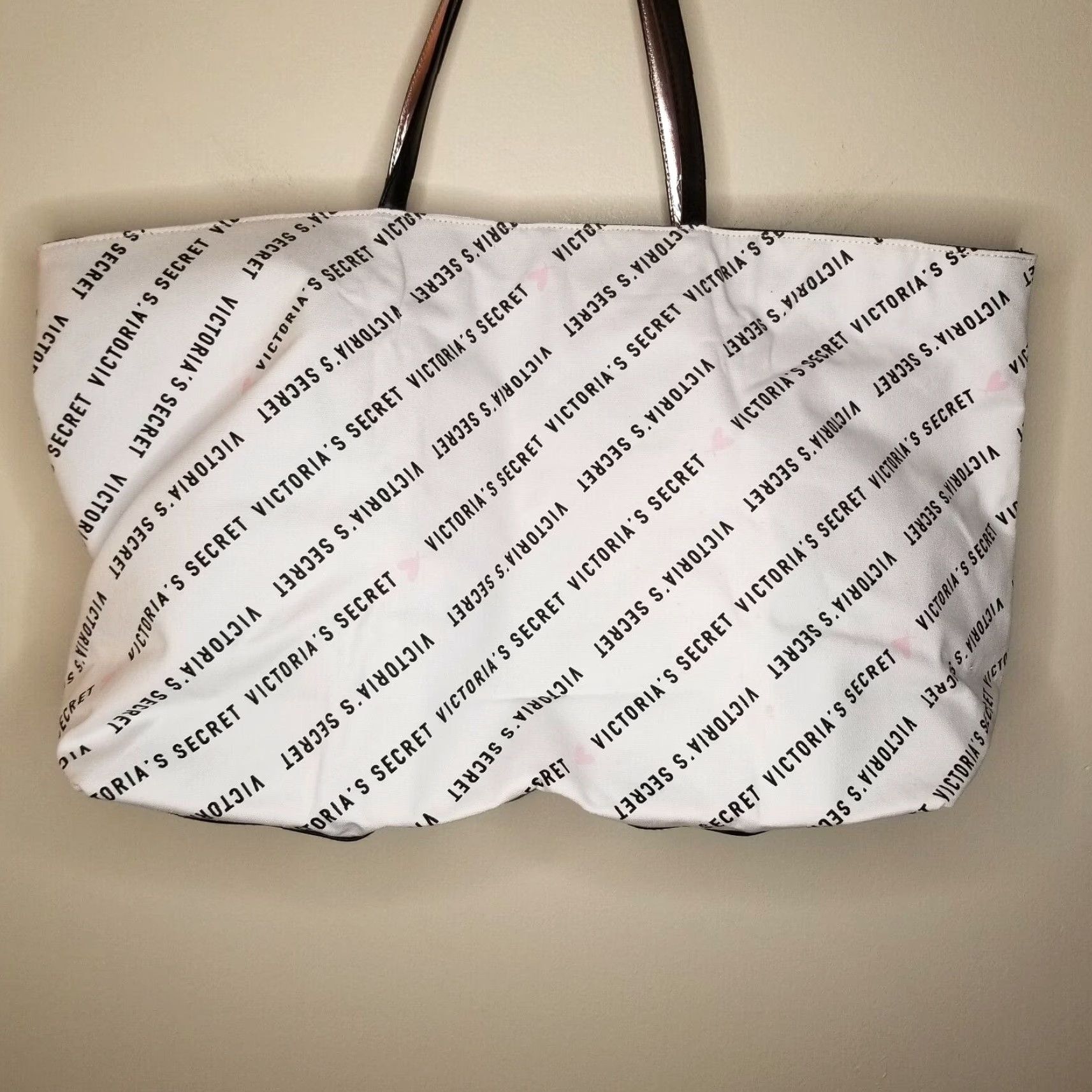 Victoria's Secret VICTORIA'S SECRET Tote Bag White Canvas Large Shoulder Strap Zip Closure Women Handbag Size ONE SIZE - 4 Thumbnail