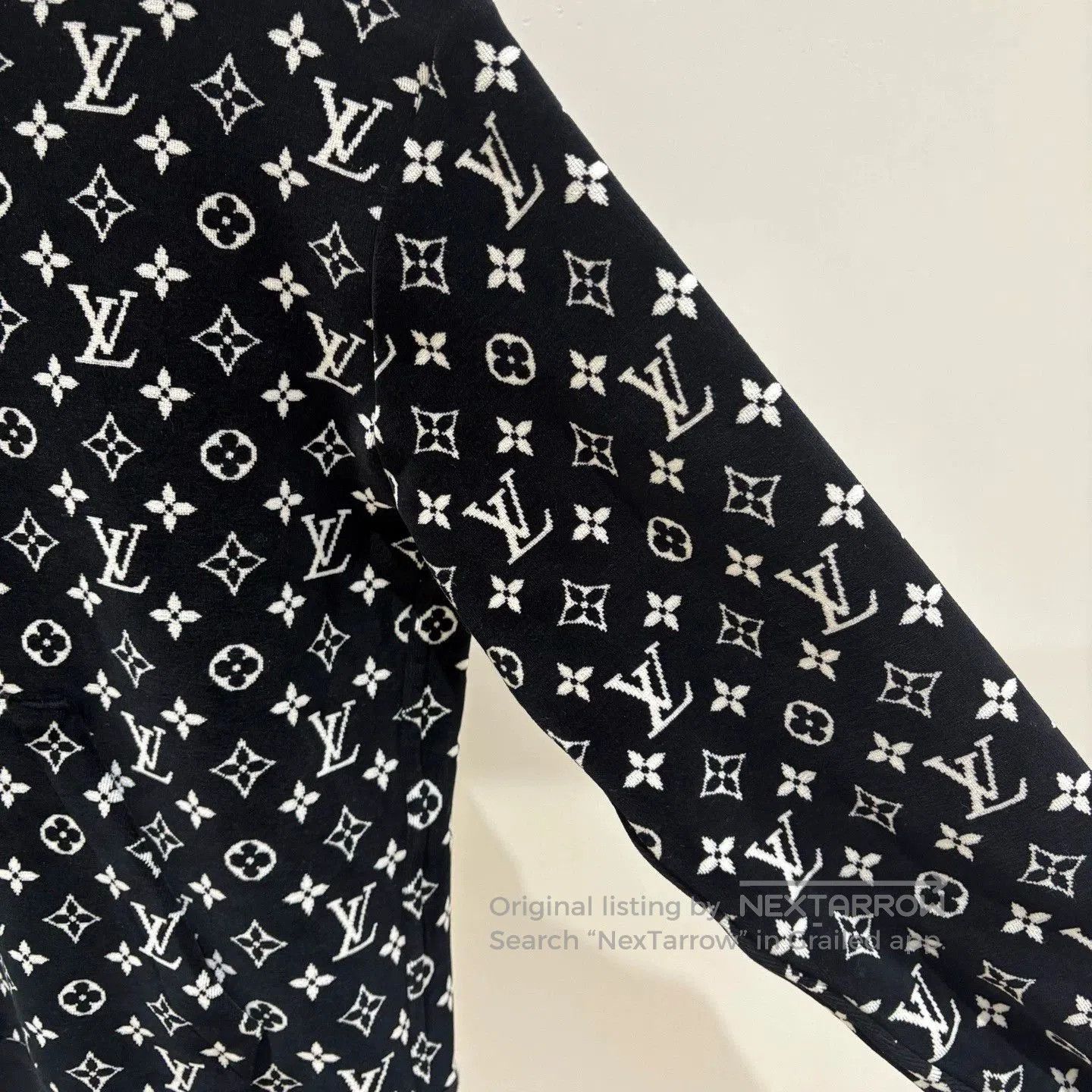 Louis Vuitton Louis Vuitton Monogram Velour Hoodie. Size US XS / EU 42 / 0 - 4 Thumbnail