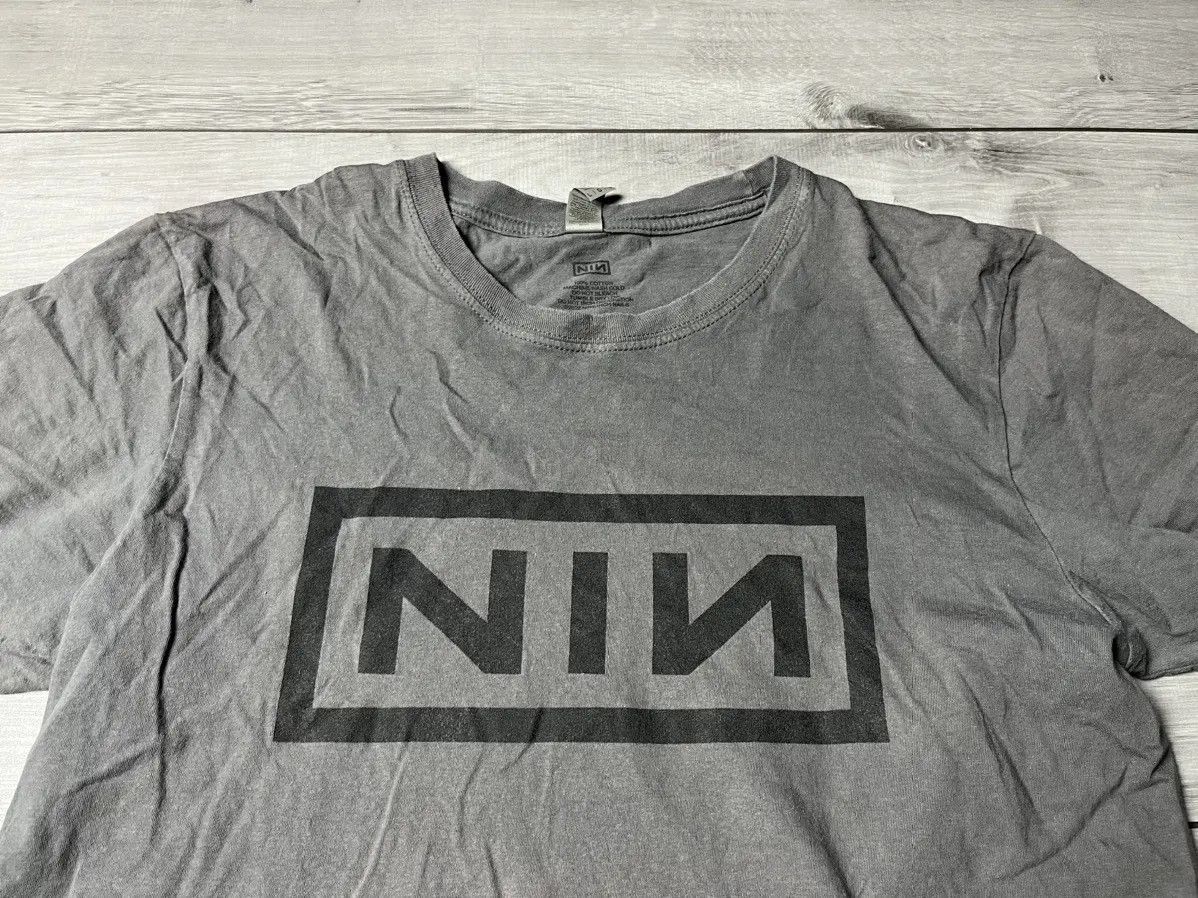 Band Tees Nine inch Nails Tshirt rock band tee size Large Size US L / EU 52-54 / 3 - 3 Thumbnail