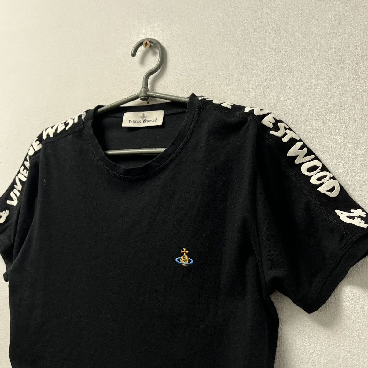 Vivienne Westwood Vivienne Westwood T-Shirt Orb Logo Black Size US M / EU 48-50 / 2 - 2 Thumbnail