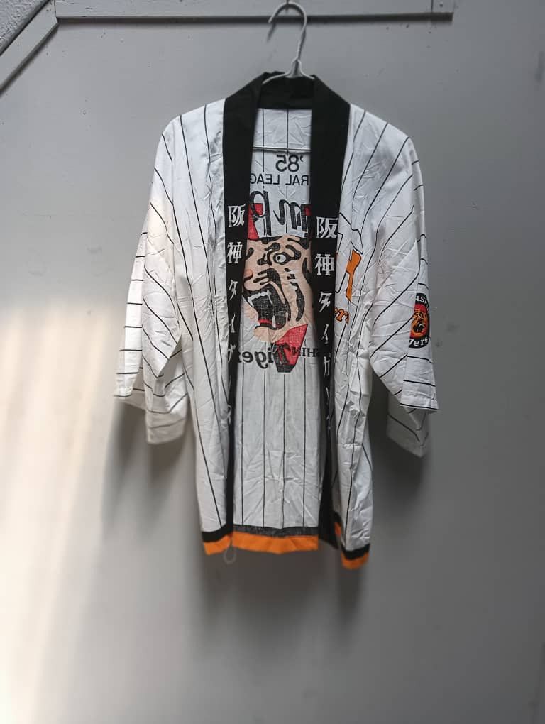 Japanese Brand Vintage 1985 henshin tiger kimono shirt Size US L / EU 52-54 / 3 - 1 Thumbnail