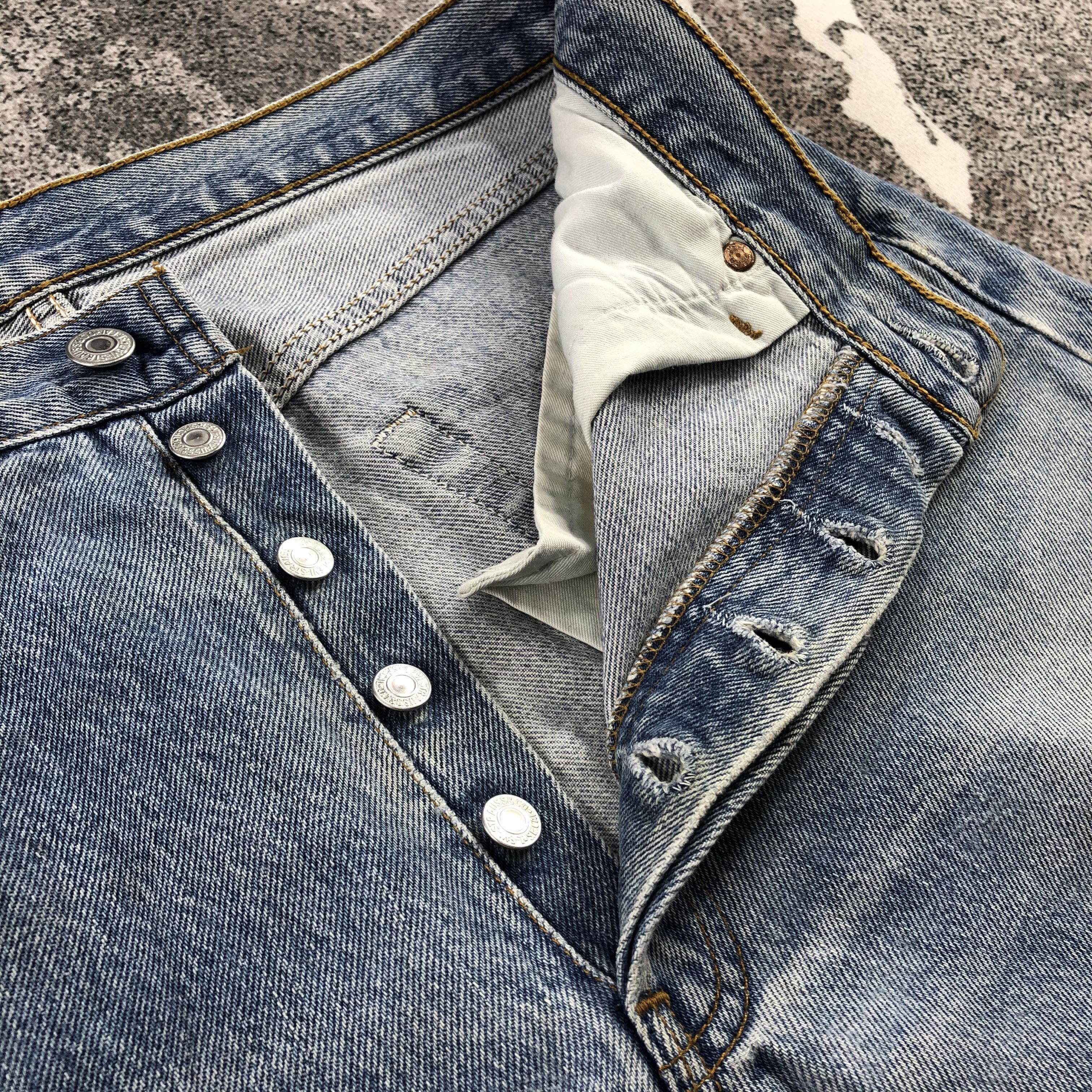 Levi's Vintage 90s Levi's 501 Jeans Distressed Denim KJ837 Size US 32 / EU 48 - 11 Thumbnail