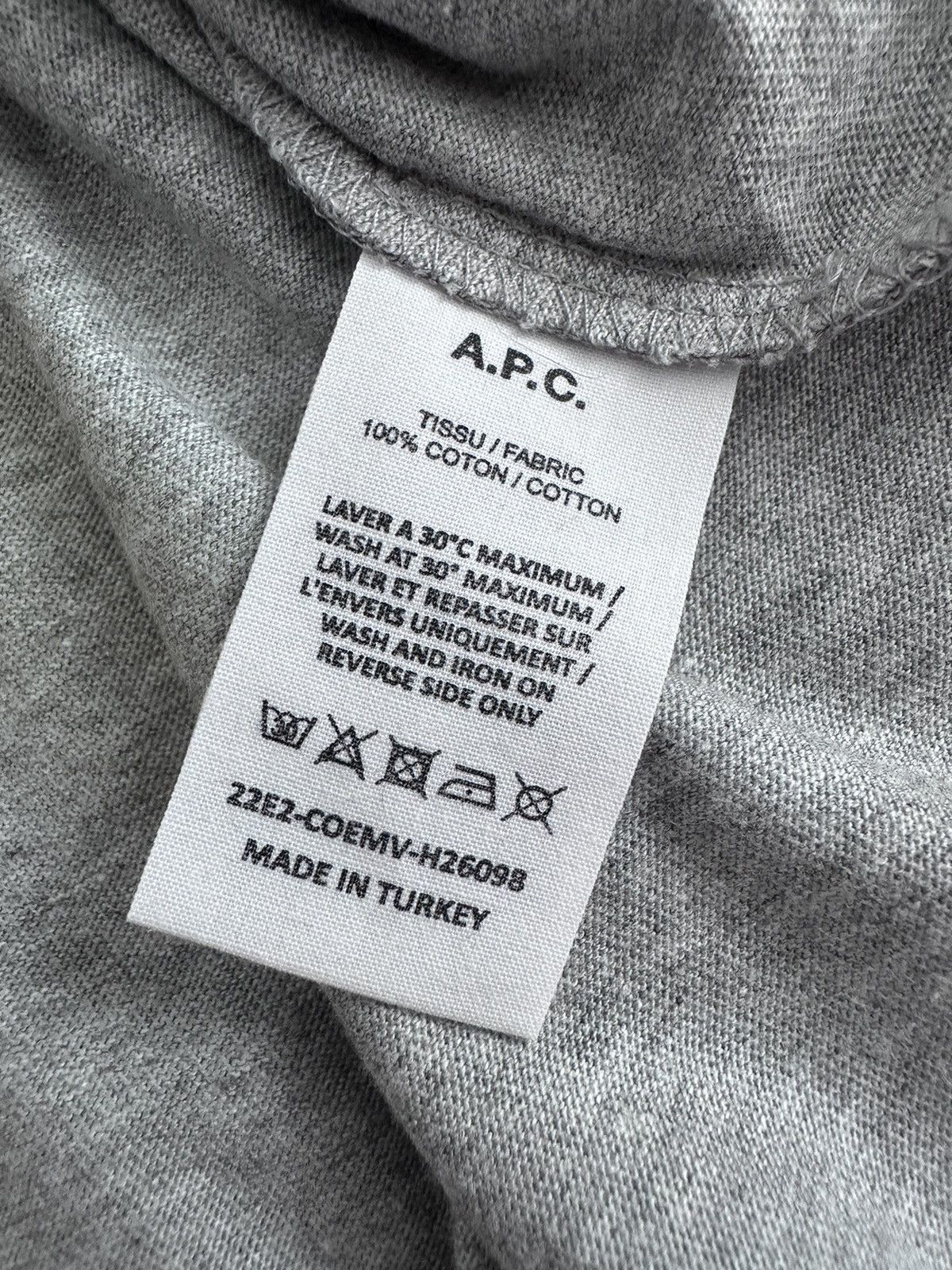 A.P.C. A.P.C. Multicoloured VPC T-Shirt - Violet SIZE XL Size US XL / EU 56 / 4 - 5 Thumbnail