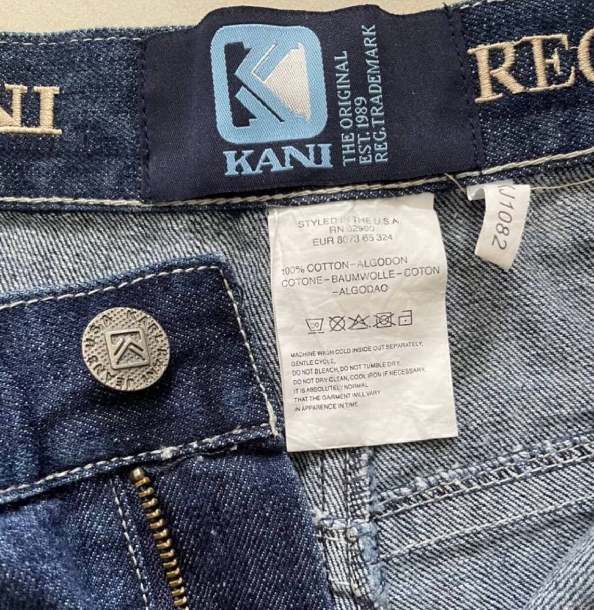 Vintage 90s Karl Kani Jeans outlet Trademark Jean Shorts Size 52 RARE