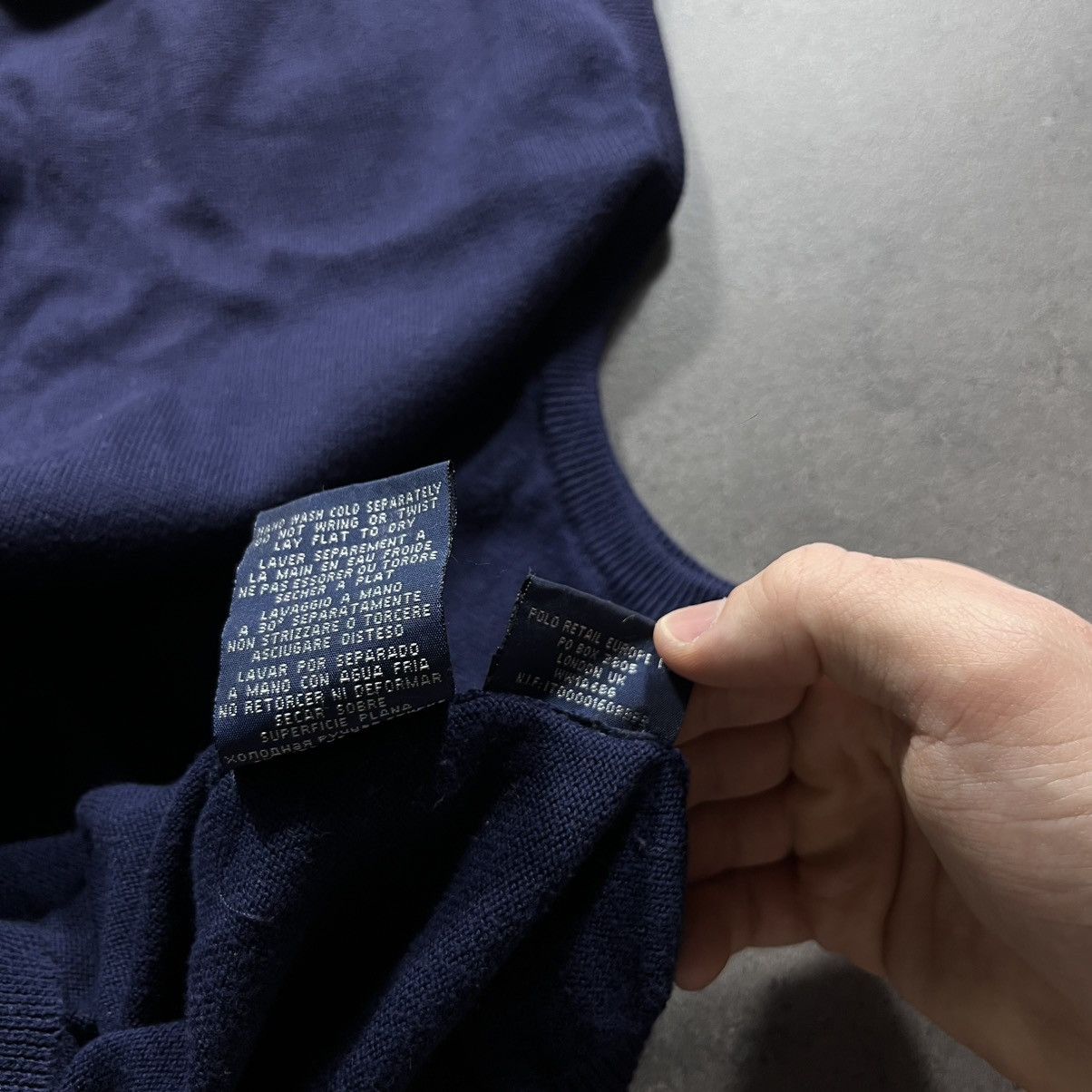 Polo Ralph Lauren Vintage 00s Polo Ralph Lauren Small Pony Vest Knit Sweater Size US L / EU 52-54 / 3 - 15 Thumbnail