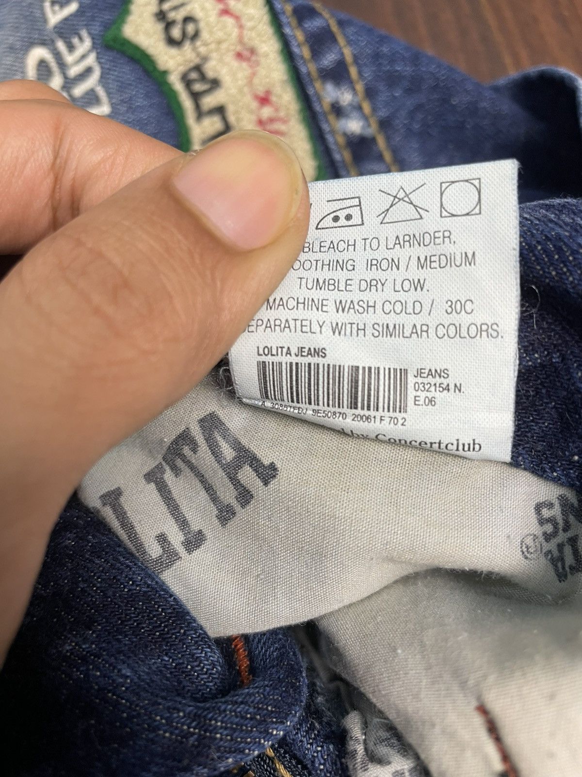 If Six Was Nine × Le Grande Bleu (L.G.B.) × Vintage Vintage Lolita Jeans Low Rise Jeans Size US 29 - 8 Thumbnail
