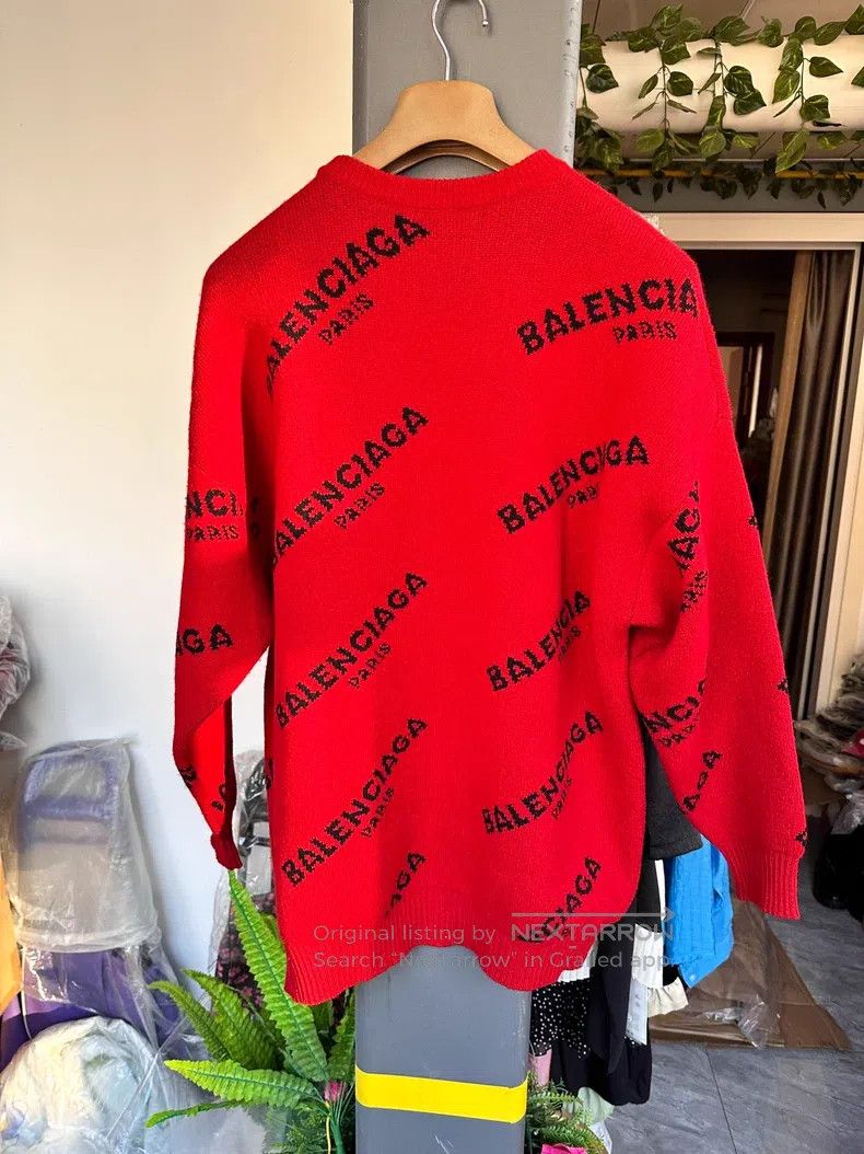 Balenciaga Balenciaga Red bullet screen knitwear sweater Size XS / US 0-2 / IT 36-38 - 5 Thumbnail