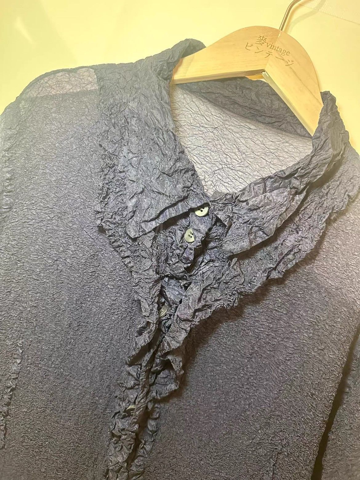Issey Miyake Sz F Issey Miyake HaaT Winkled Flower Line Shirt-2508 Size US S / EU 44-46 / 1 - 2 Thumbnail