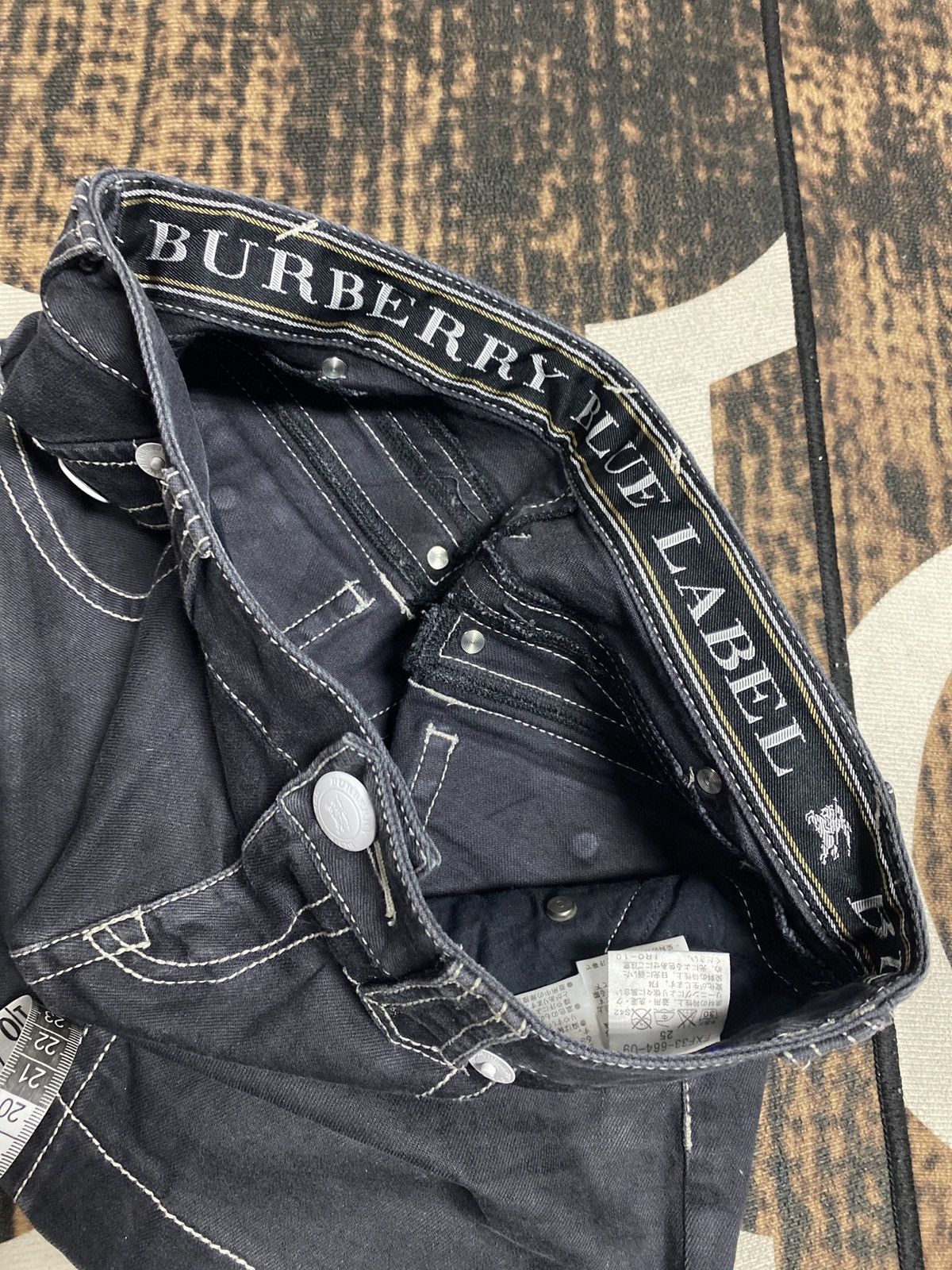 Burberry Burberry blue label mini skirts denim Size 30" / US 8 / IT 44 - 13 Thumbnail