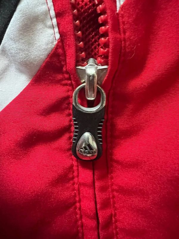 Adidas Red Adidas Zipped Windbreaker Size US L / EU 52-54 / 3 - 6 Thumbnail