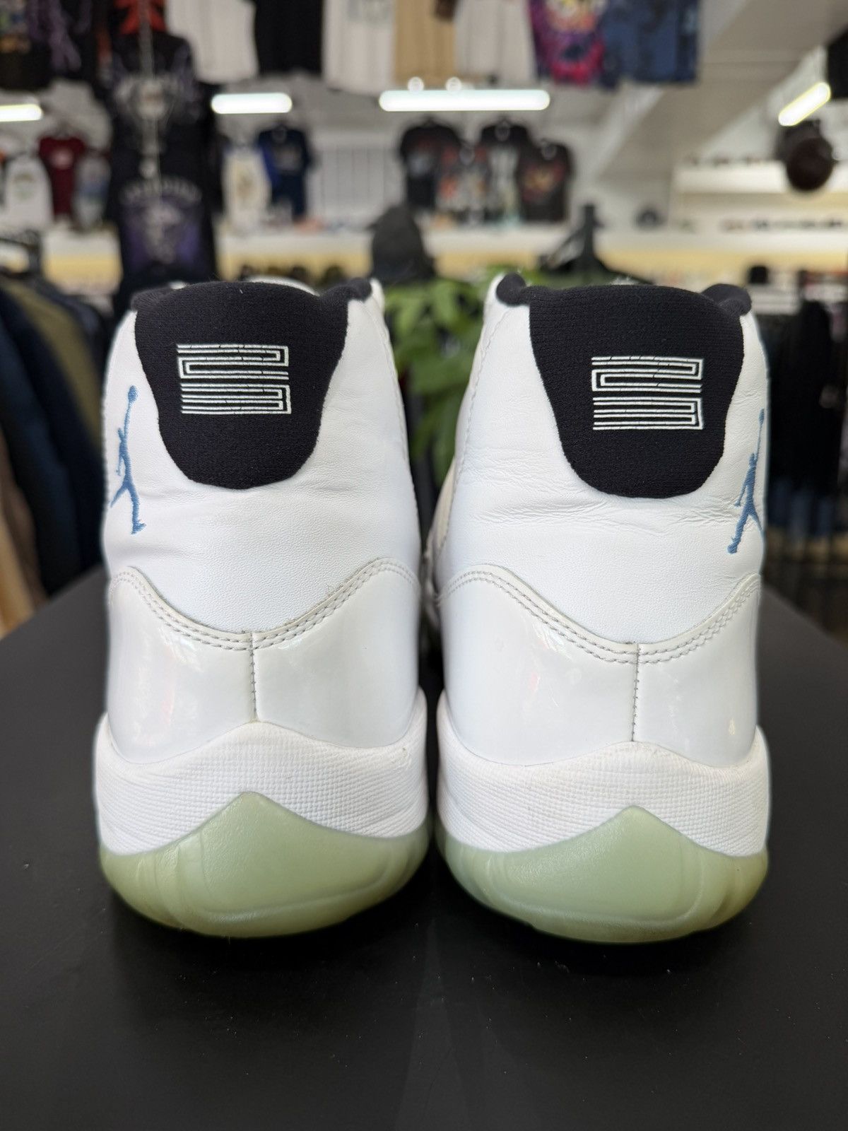 Jordan Brand Air Jordan 11 Legend Blue Size 13 (2014) Size US 13 / EU 46 - 5 Thumbnail