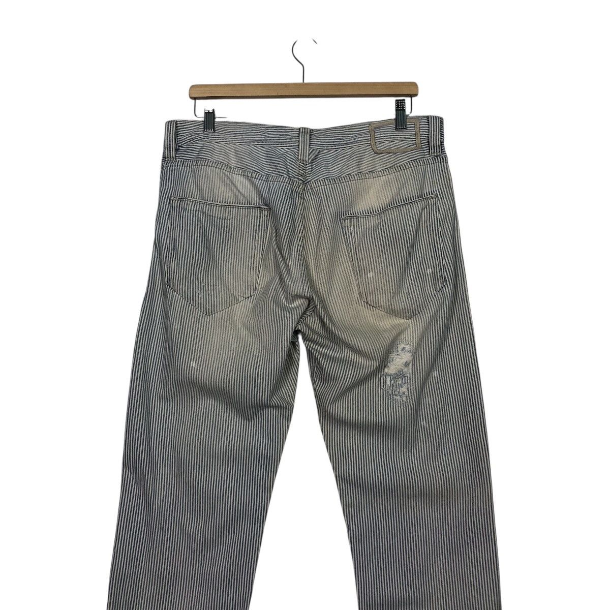 Diesel Black Gold Diesel Black Gold Vintage-Worn Railroad Stripe Denim Size 34" / US 12 / IT 48 - 11 Thumbnail