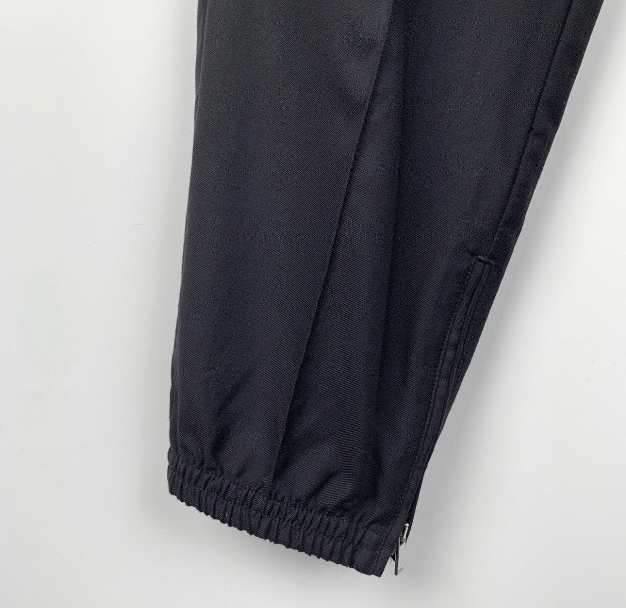 Dior Dior lace up black wool casual pants and sweatpants2412- Size US 42 / EU 58 - 4 Thumbnail