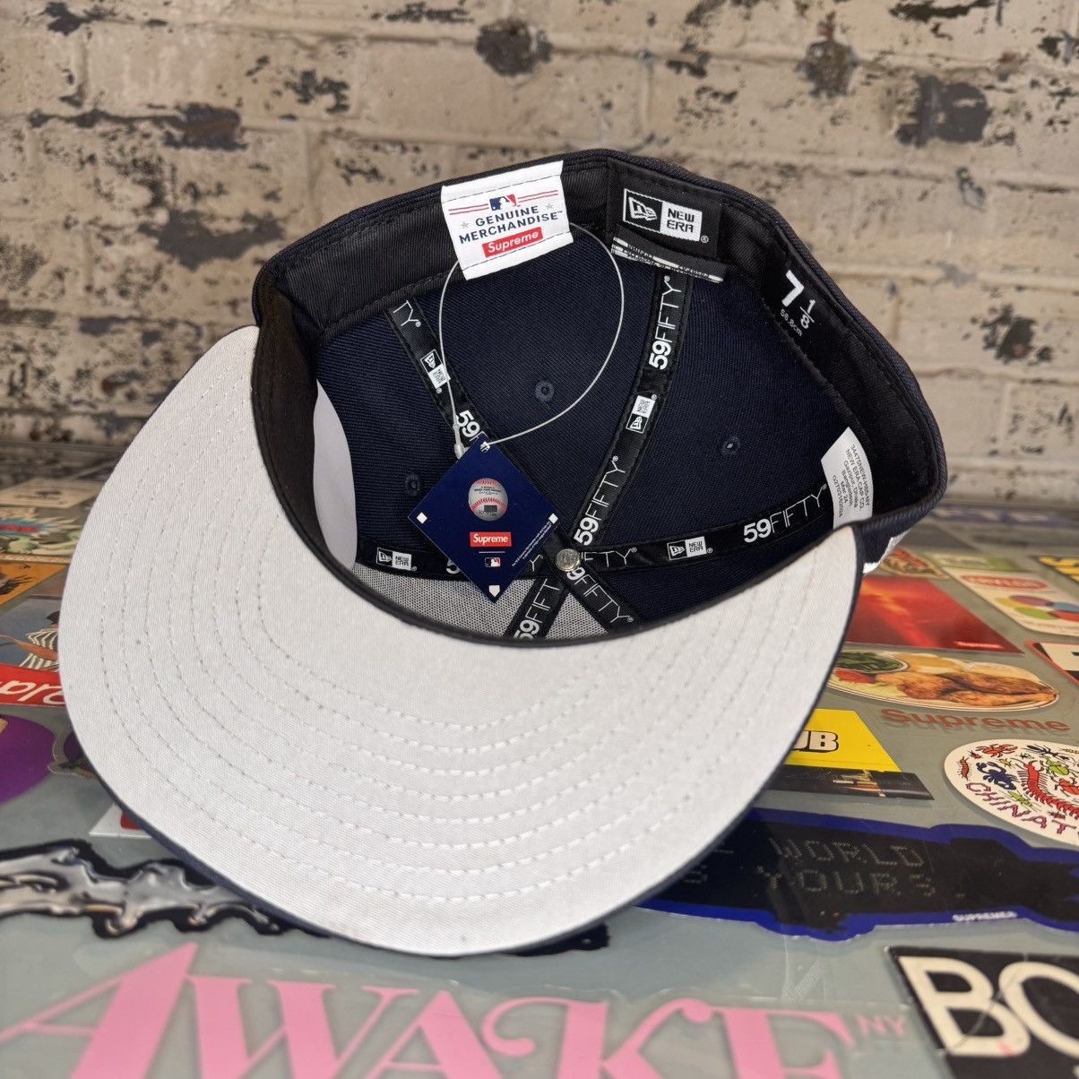 帽子 Supreme new era cap 7 1/8 Supreme Hat Undisputed Box Logo New Era Fitted Black F/W 21