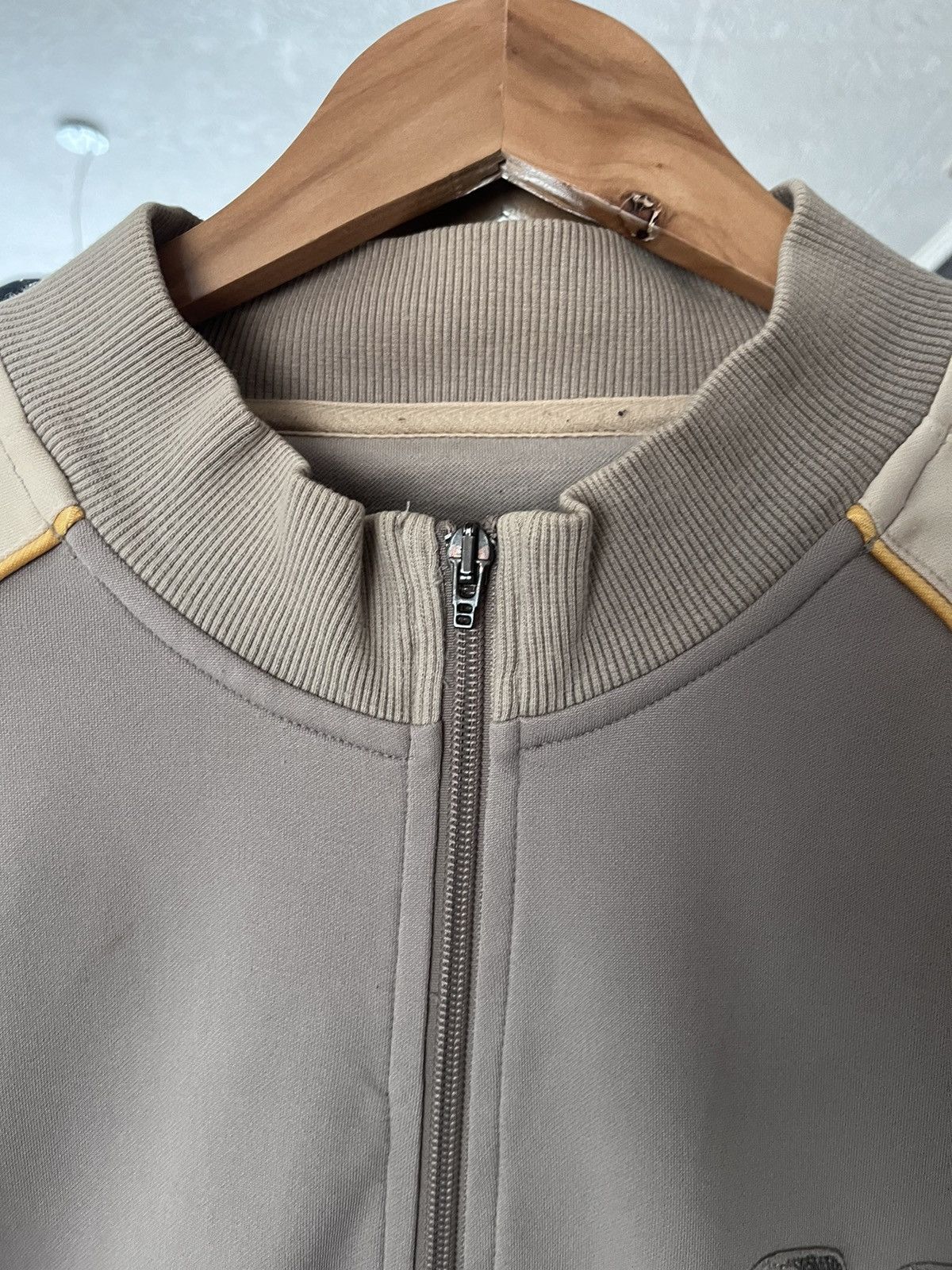 Oakley Vintage Oakley 00 Big Logo Full Zip Track Jacket Size US L / EU 52-54 / 3 - 15 Thumbnail