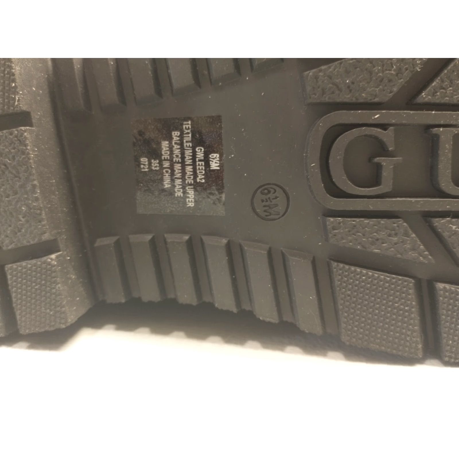 Guess GUESS Winter Ankle Snow Boots Womens Size 6.5 Black Leather Puffer Pull On New without box Size US 7 / IT 37 - 7 Thumbnail