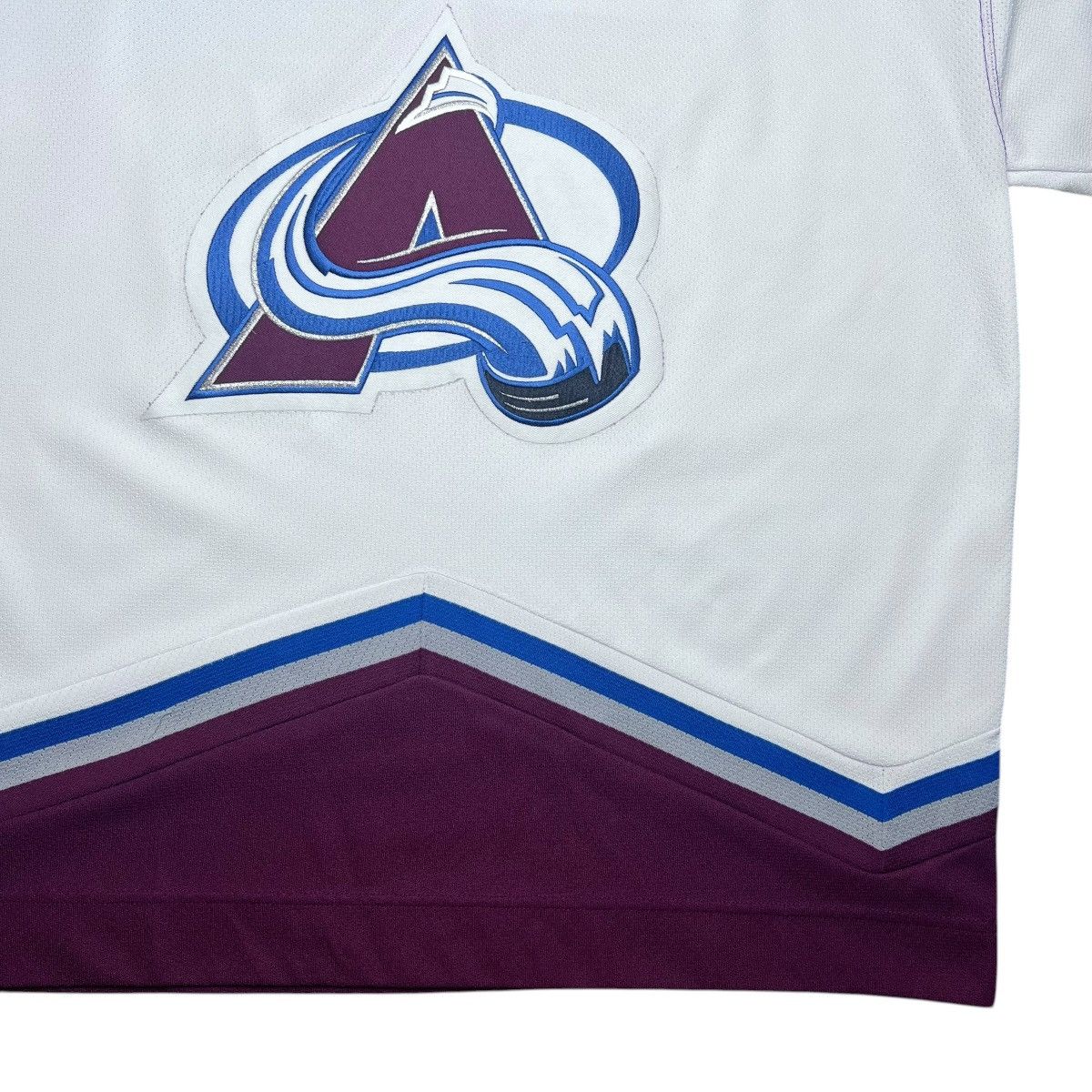 Ccm NHL Colorado Avalanche Ray Bourque #77 Authentic CCM Jersey Size US XL / EU 56 / 4 - 7 Thumbnail