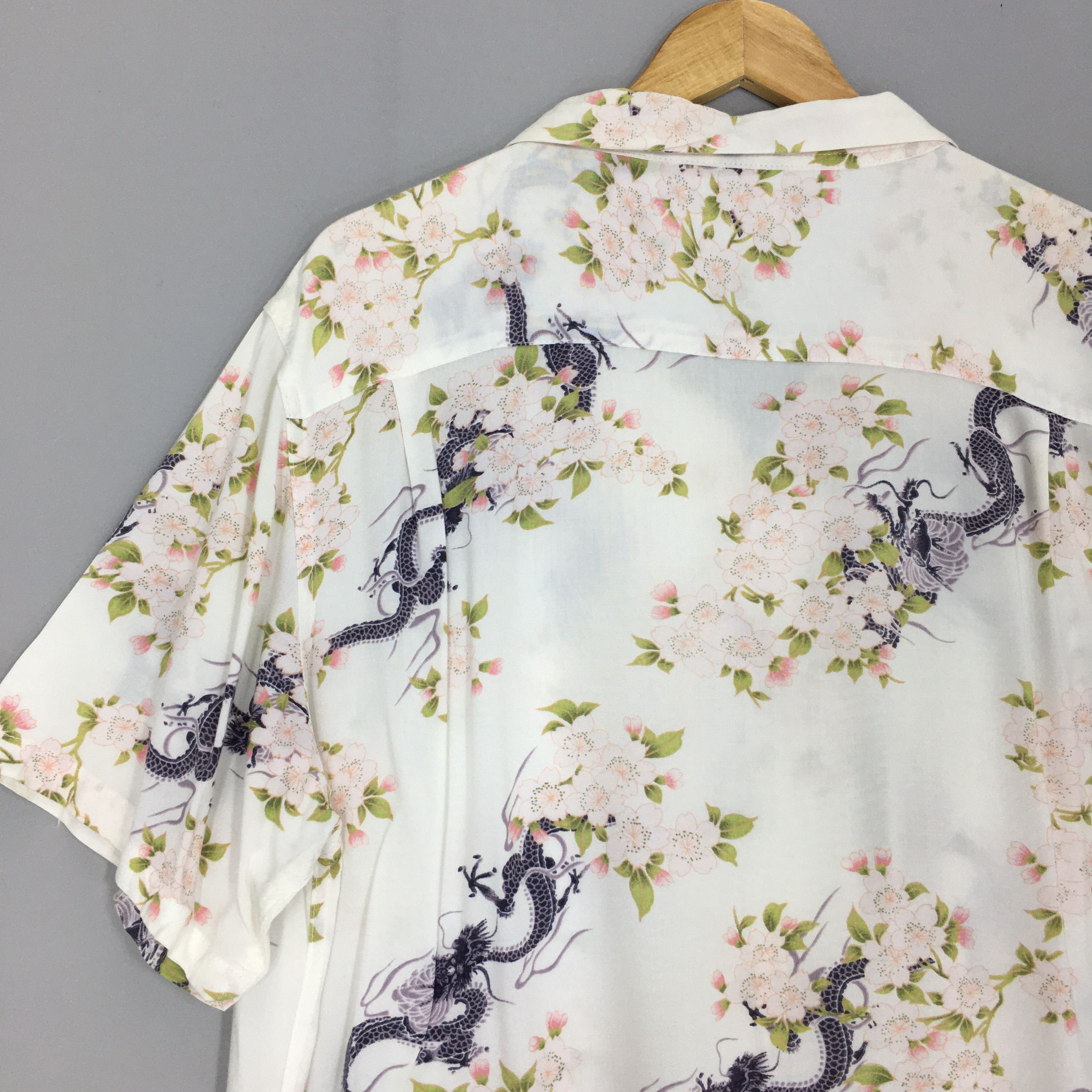 Japanese Brand × Vintage Vintage 1990s Hawaiian Japanese Dragon Rayon Shirt XLarge Size US XL / EU 56 / 4 - 8 Thumbnail