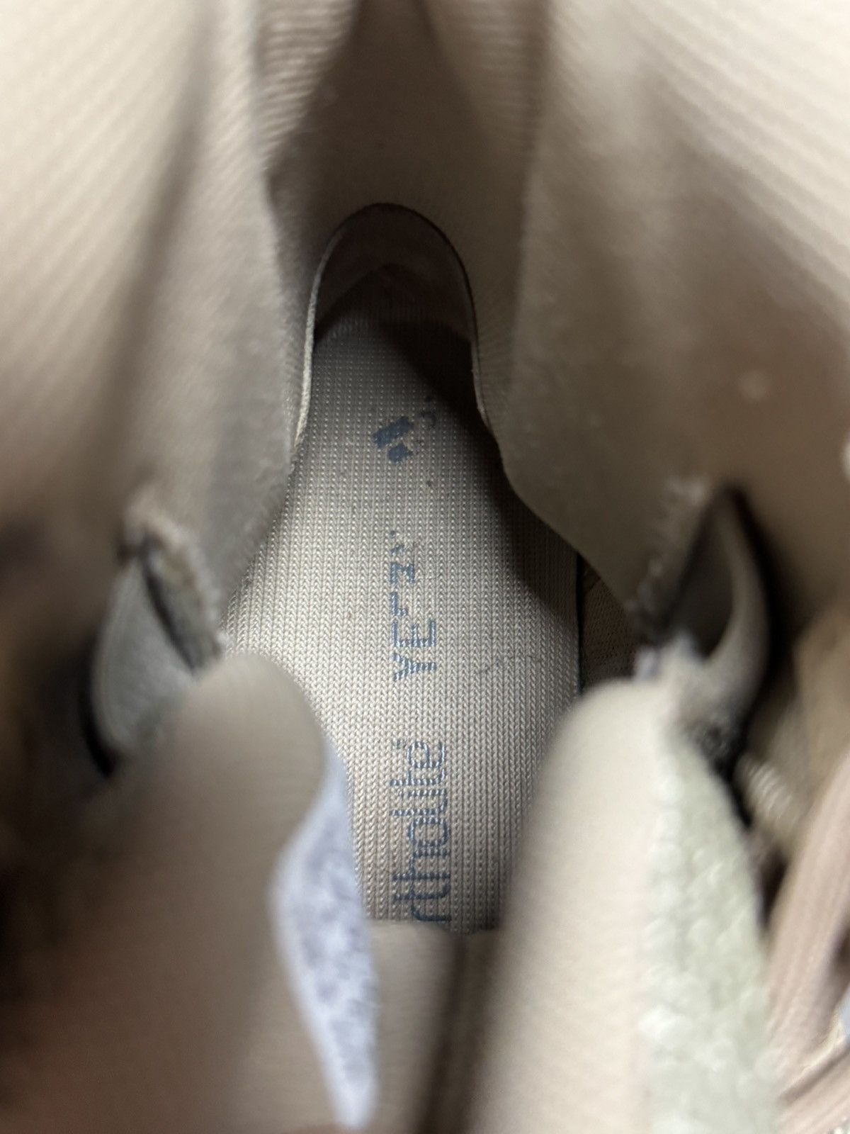Yeezy adidas Yeezy Desert Boot Rock Size 10 Size US 10 / EU 43 - 6 Thumbnail