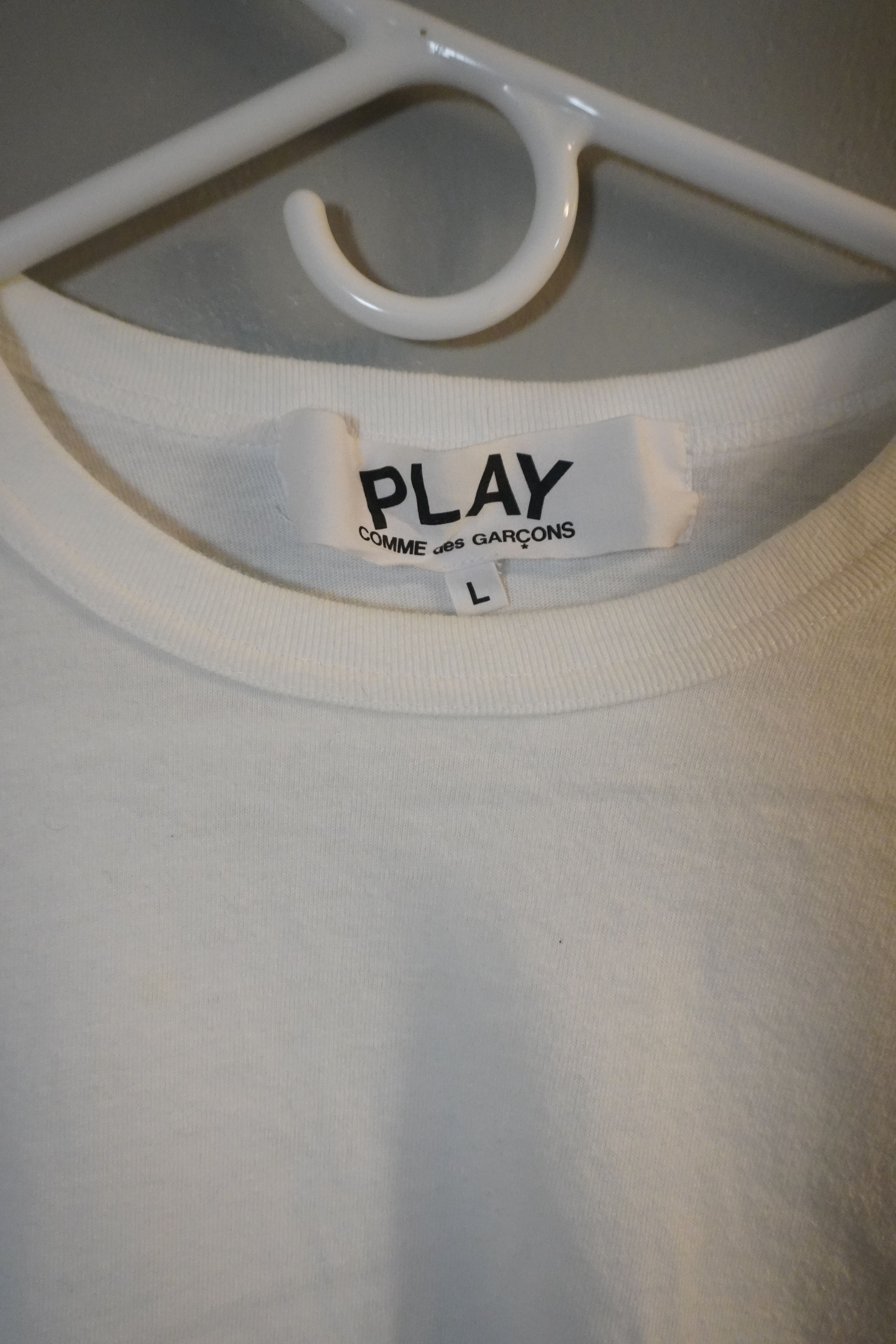 Comme des Garcons Comme des Garçons PLAY long-sleeve tee Size L Size US L / EU 52-54 / 3 - 2 Thumbnail